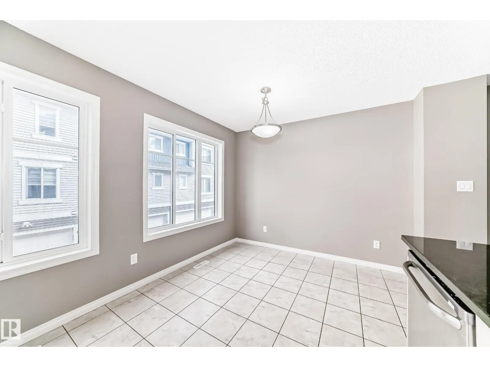 #89 2905 141 ST SW