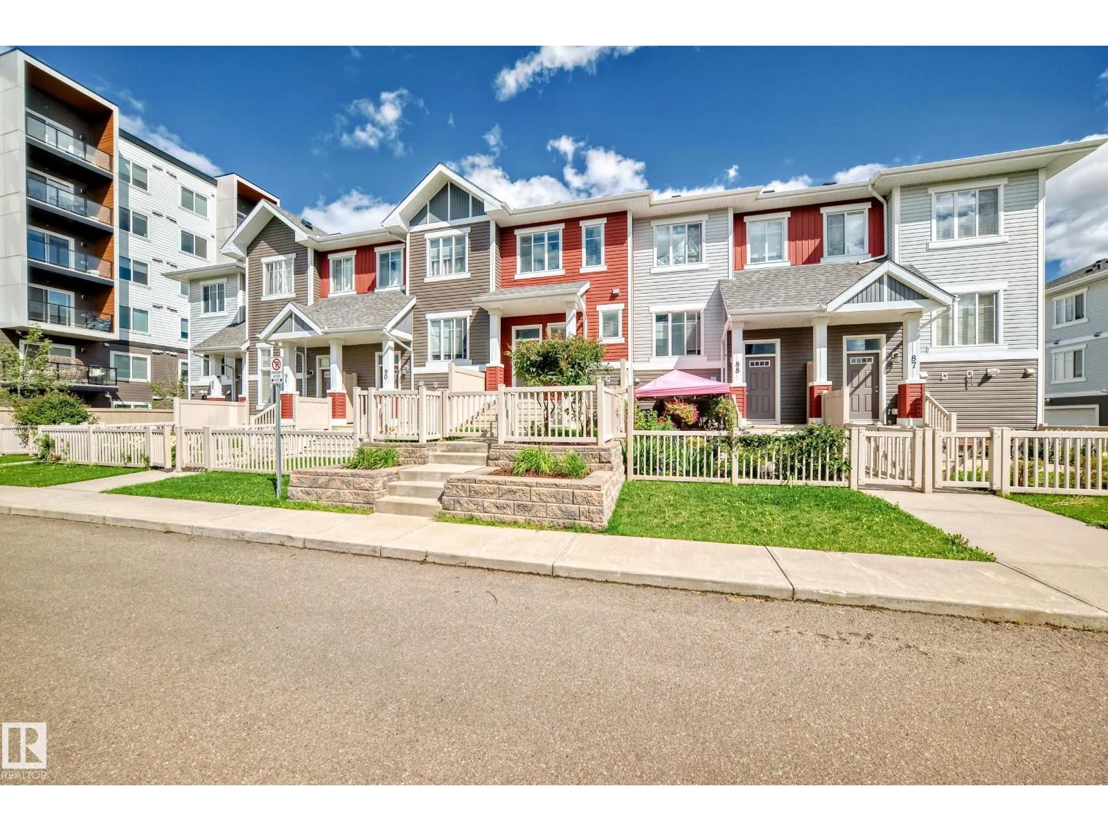 #89 2905 141 ST SW