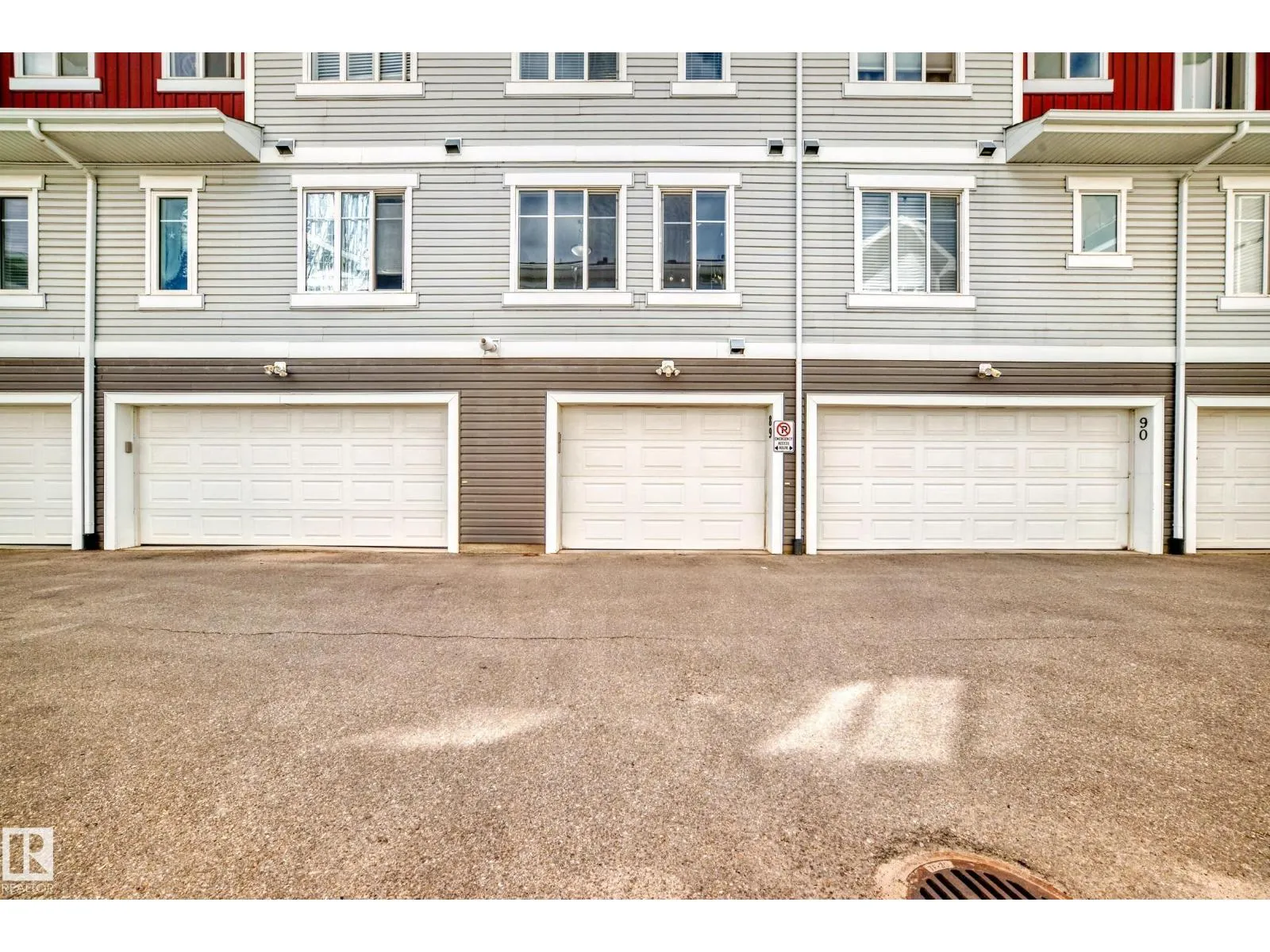 #89 2905 141 ST SW