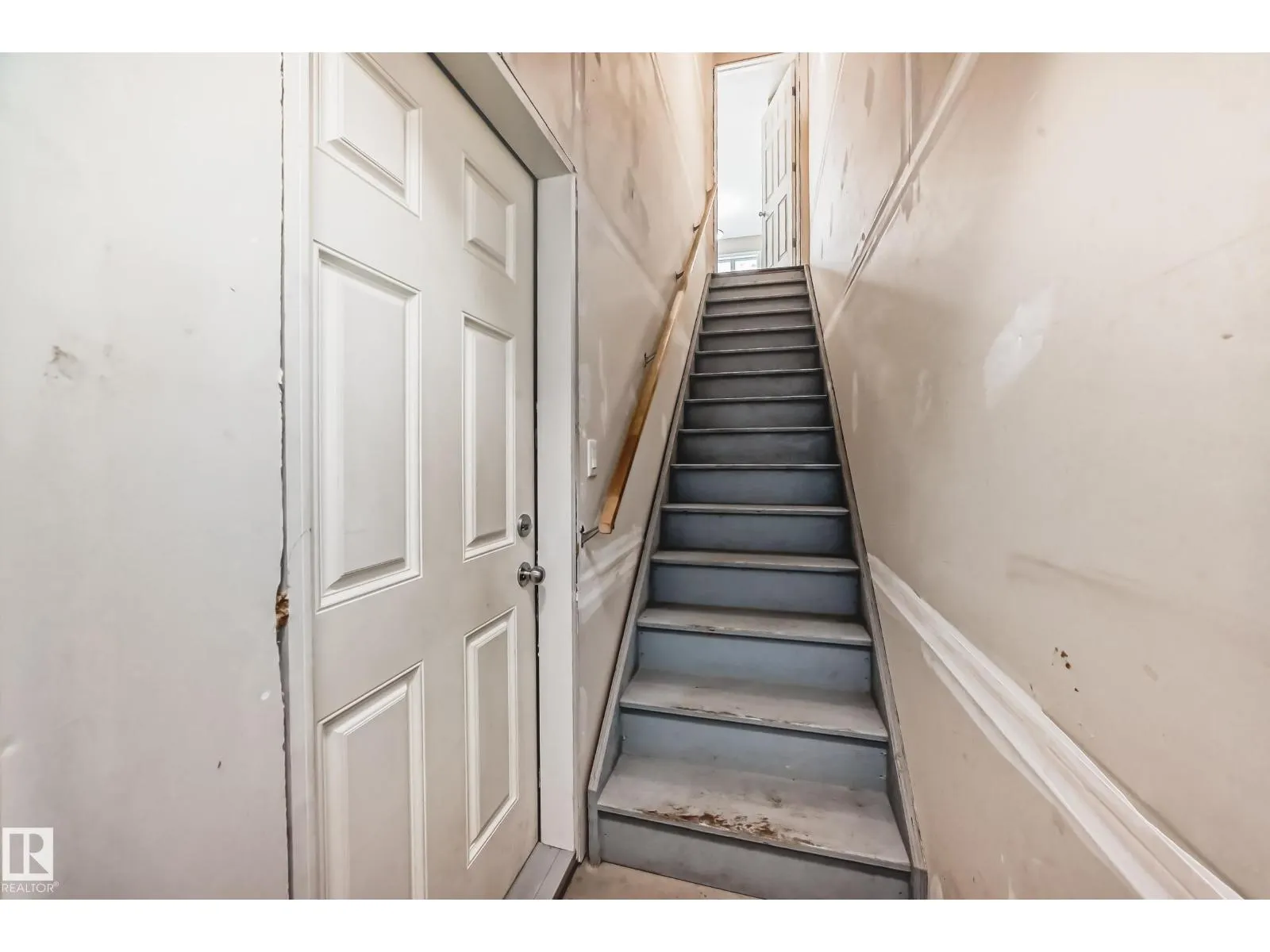 #89 2905 141 ST SW