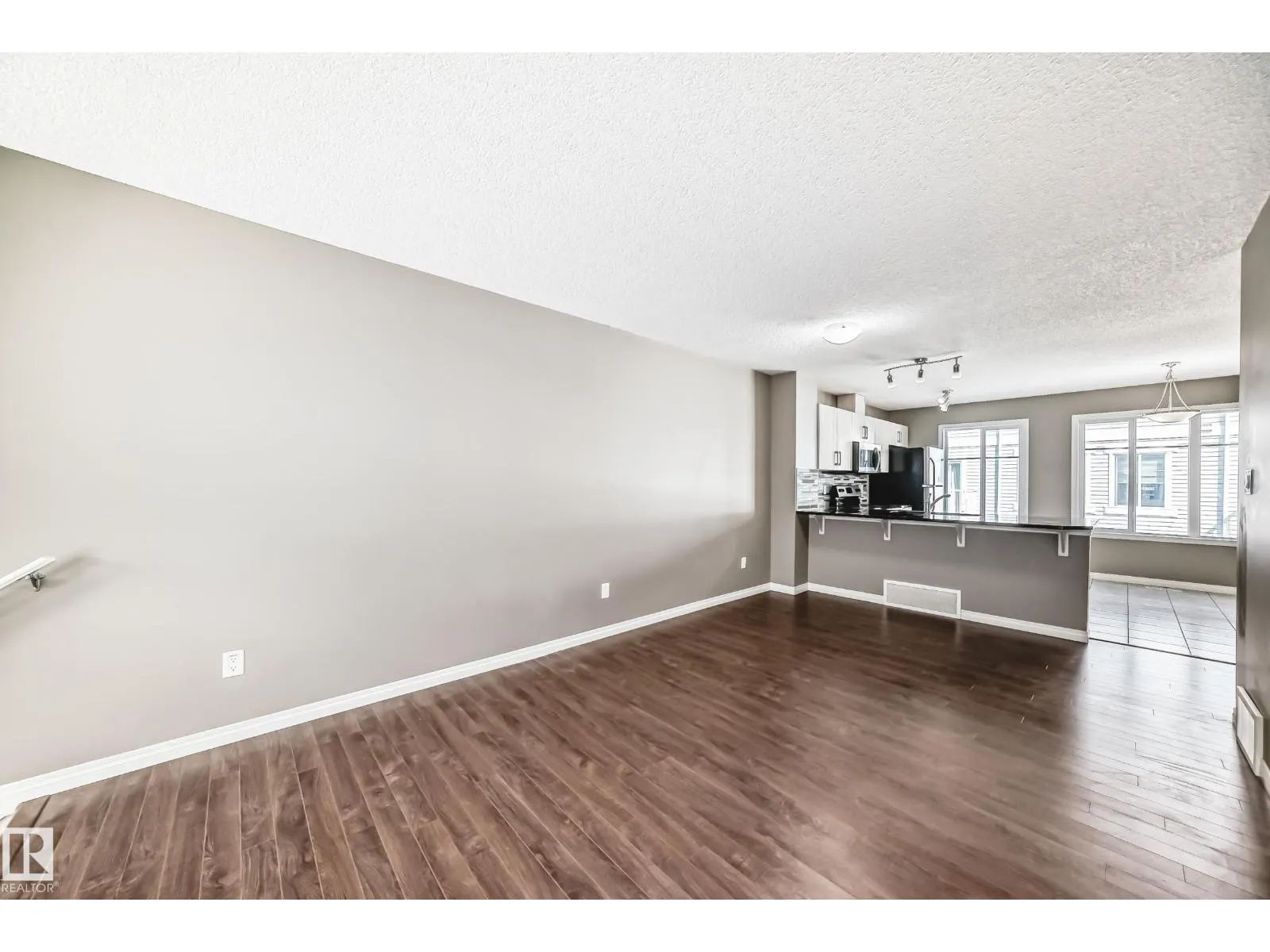 #89 2905 141 ST SW