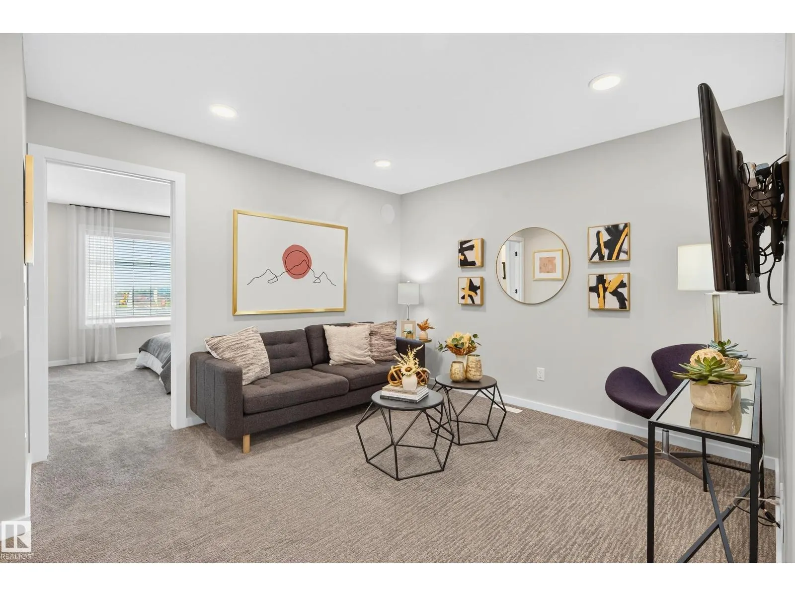 17208 2 ST NW