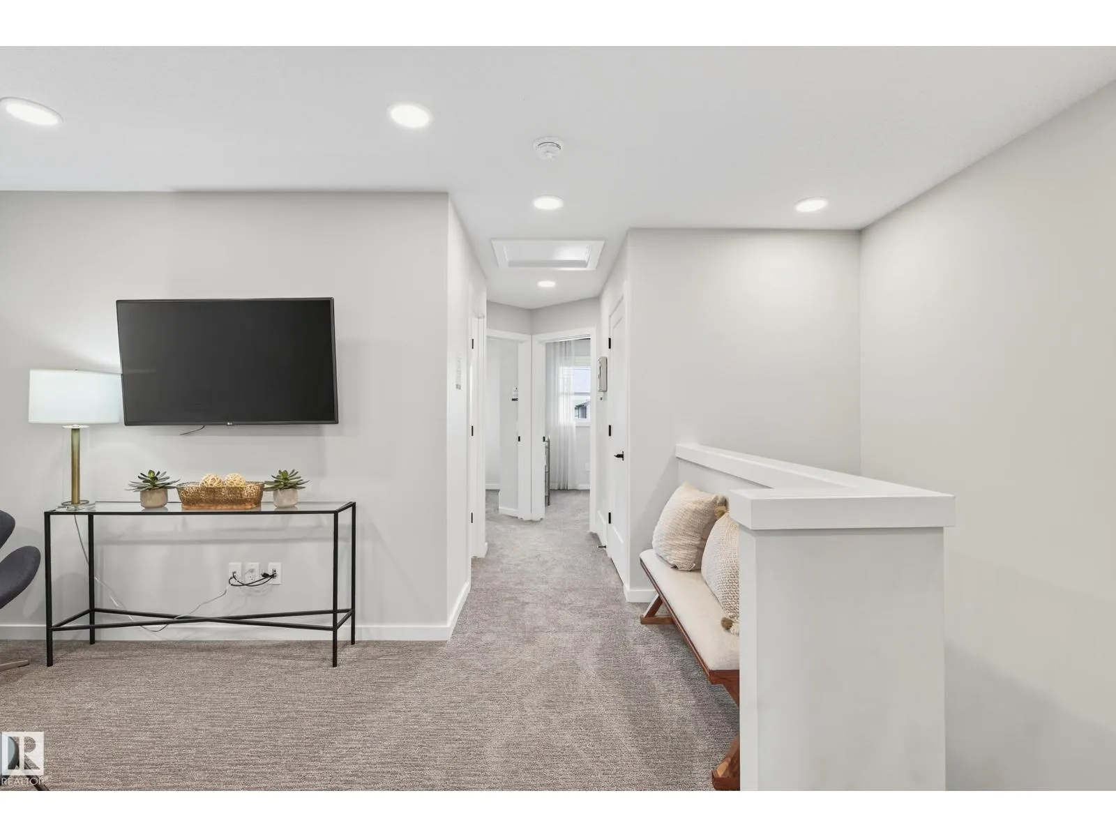17208 2 ST NW