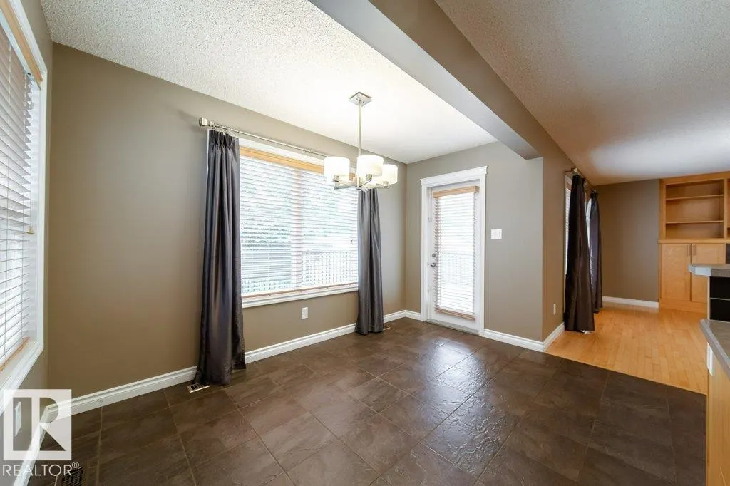507 CRANDELL CT