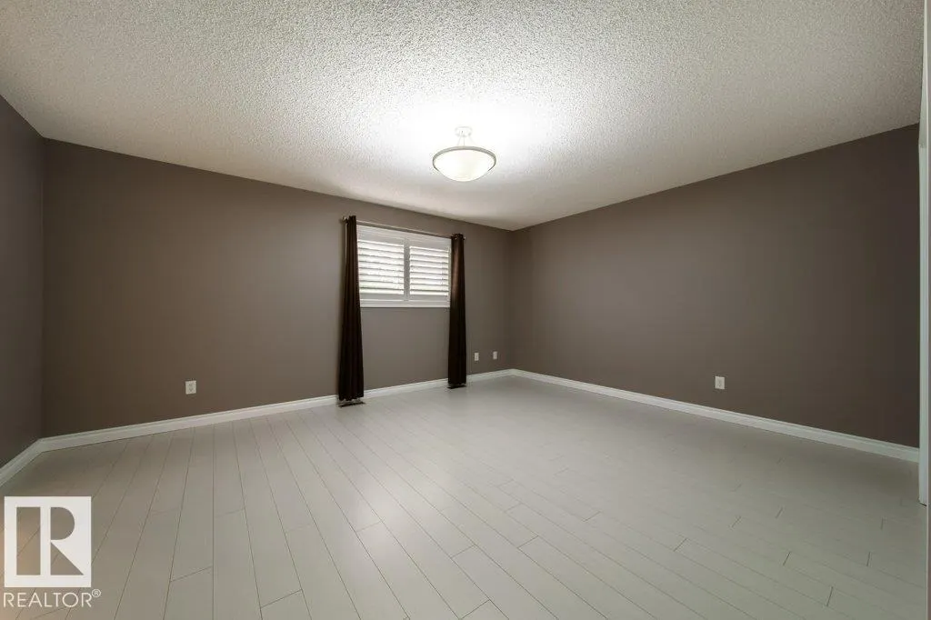 507 CRANDELL CT