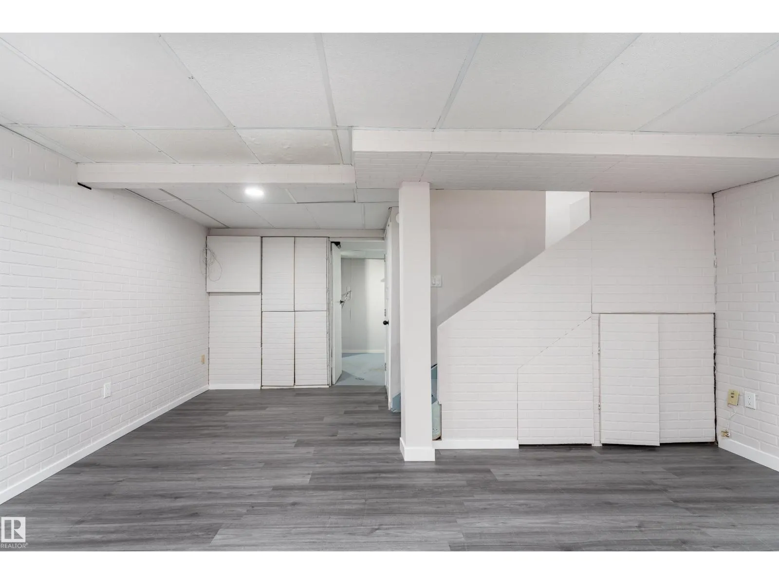 1244 Lakewood RD W NW NW