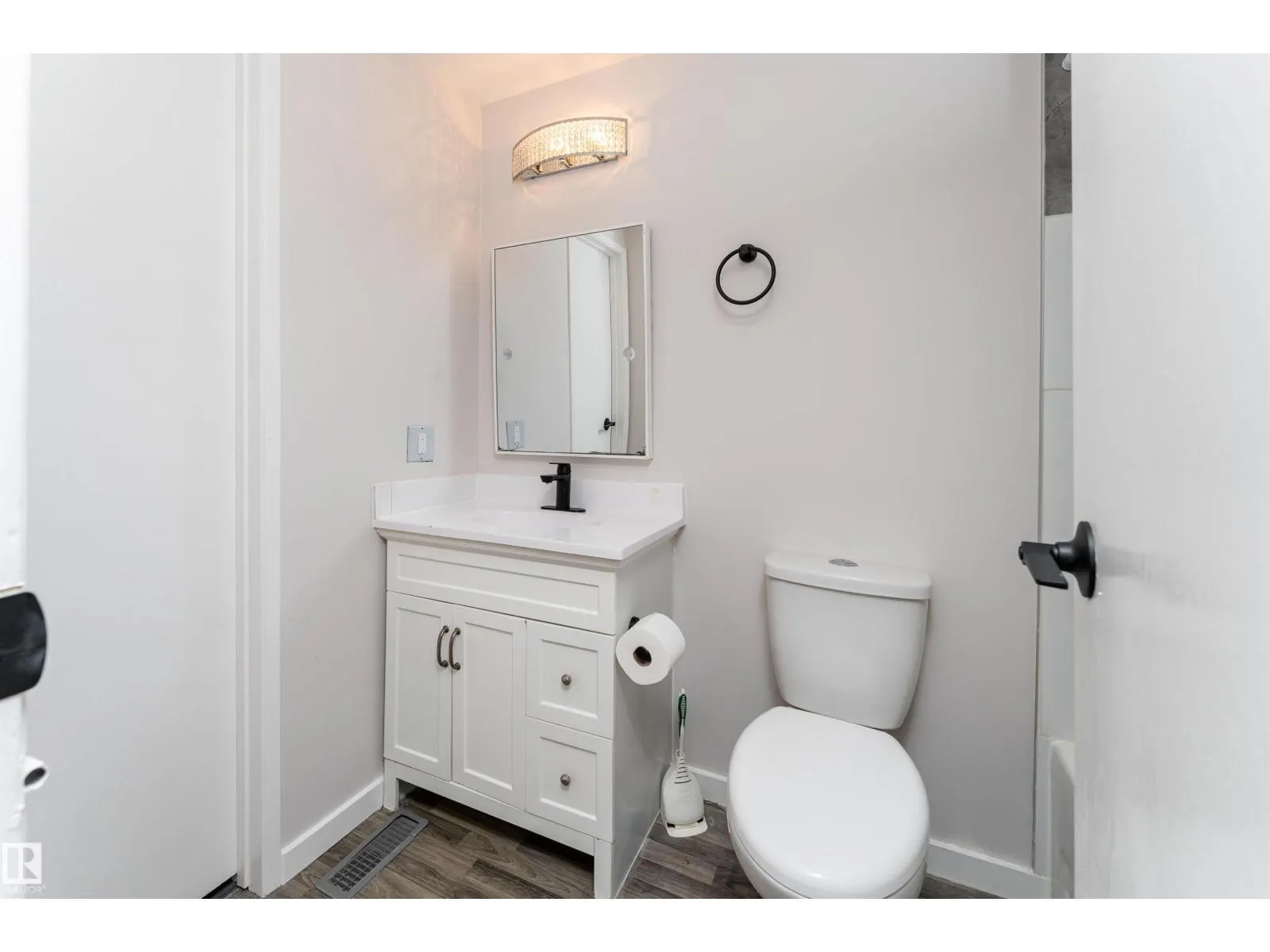 1244 Lakewood RD W NW NW