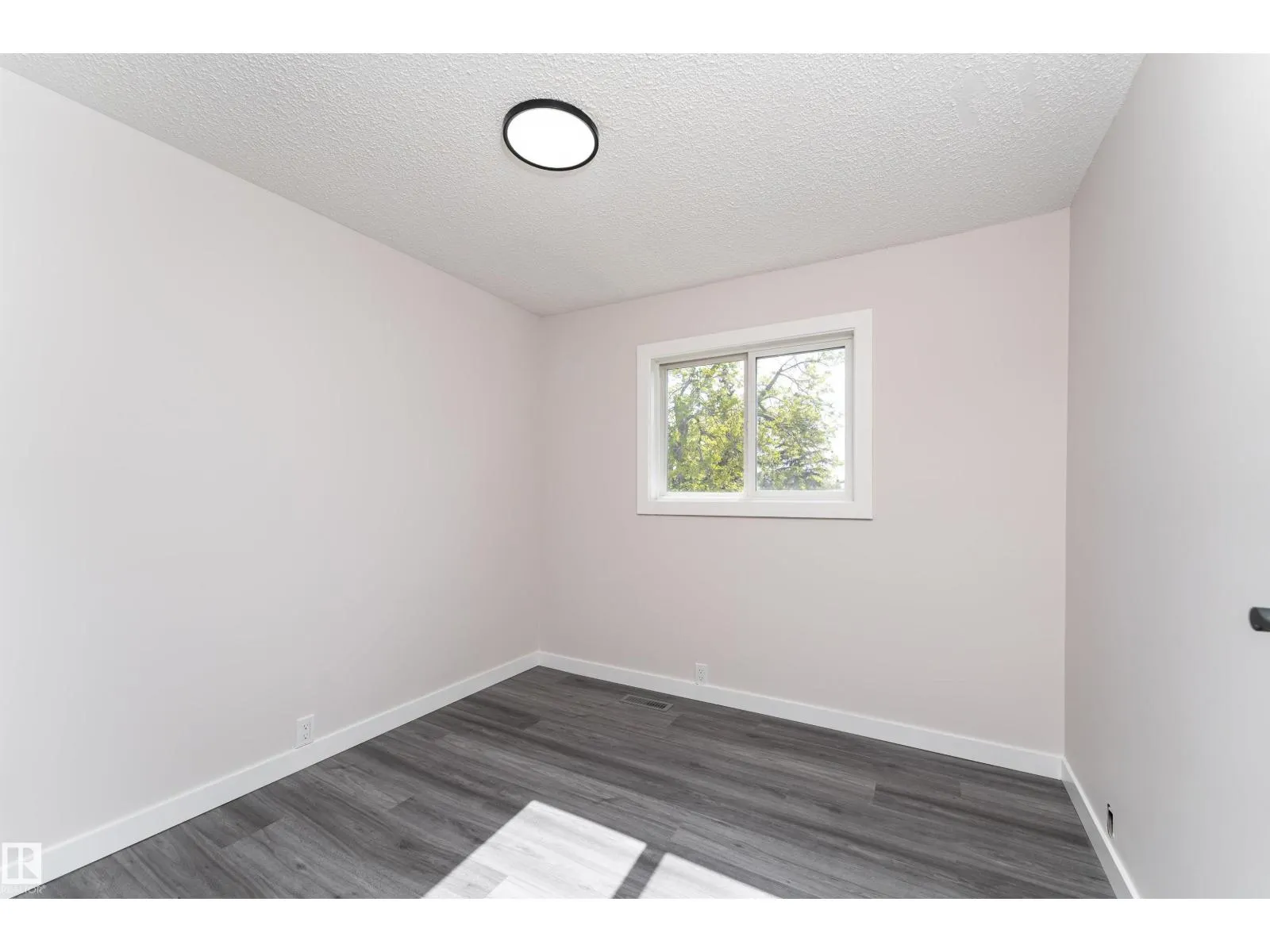 1244 Lakewood RD W NW NW
