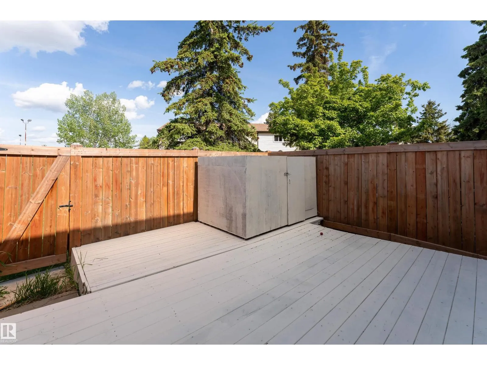 1244 Lakewood RD W NW NW