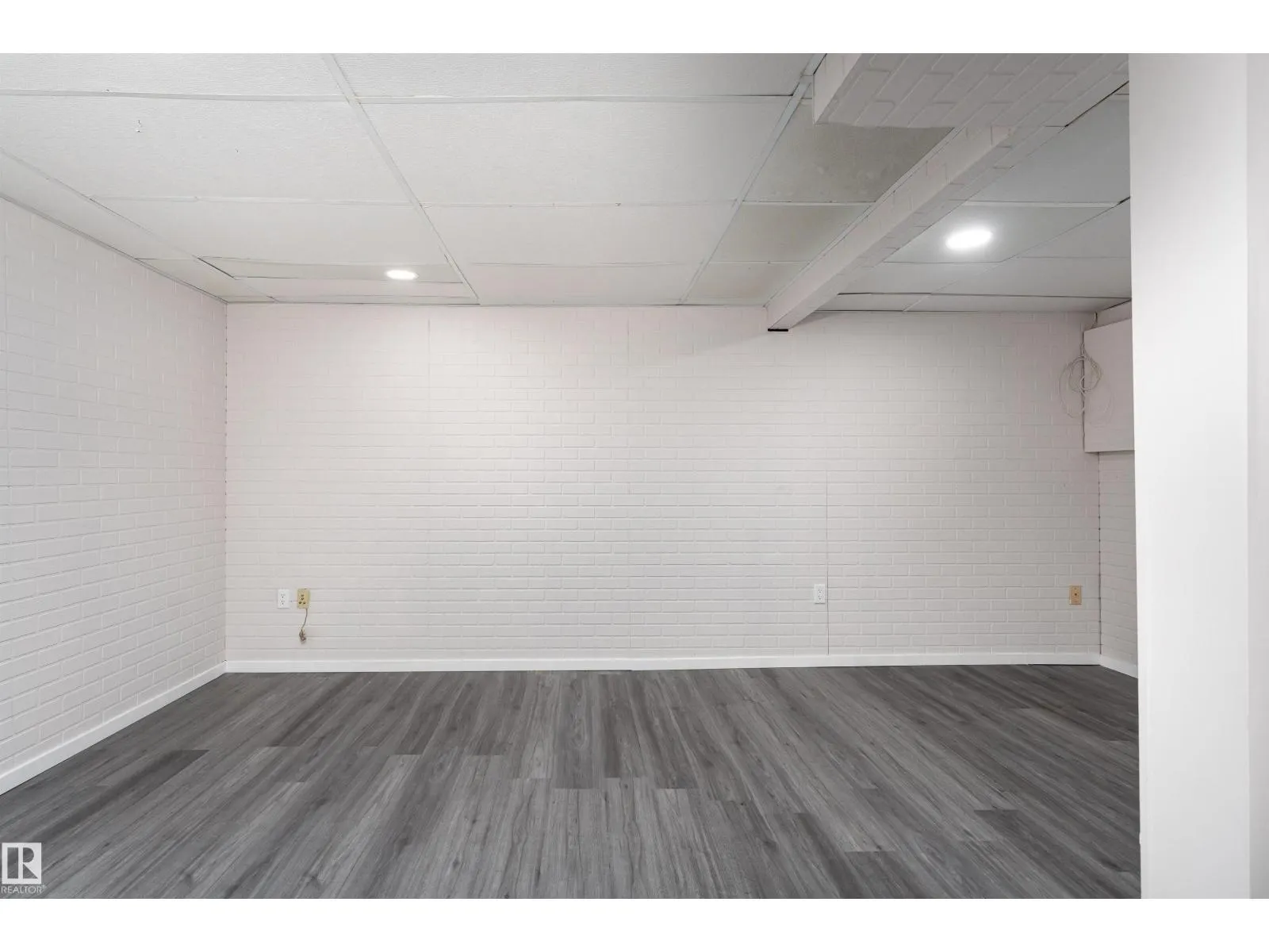 1244 Lakewood RD W NW NW