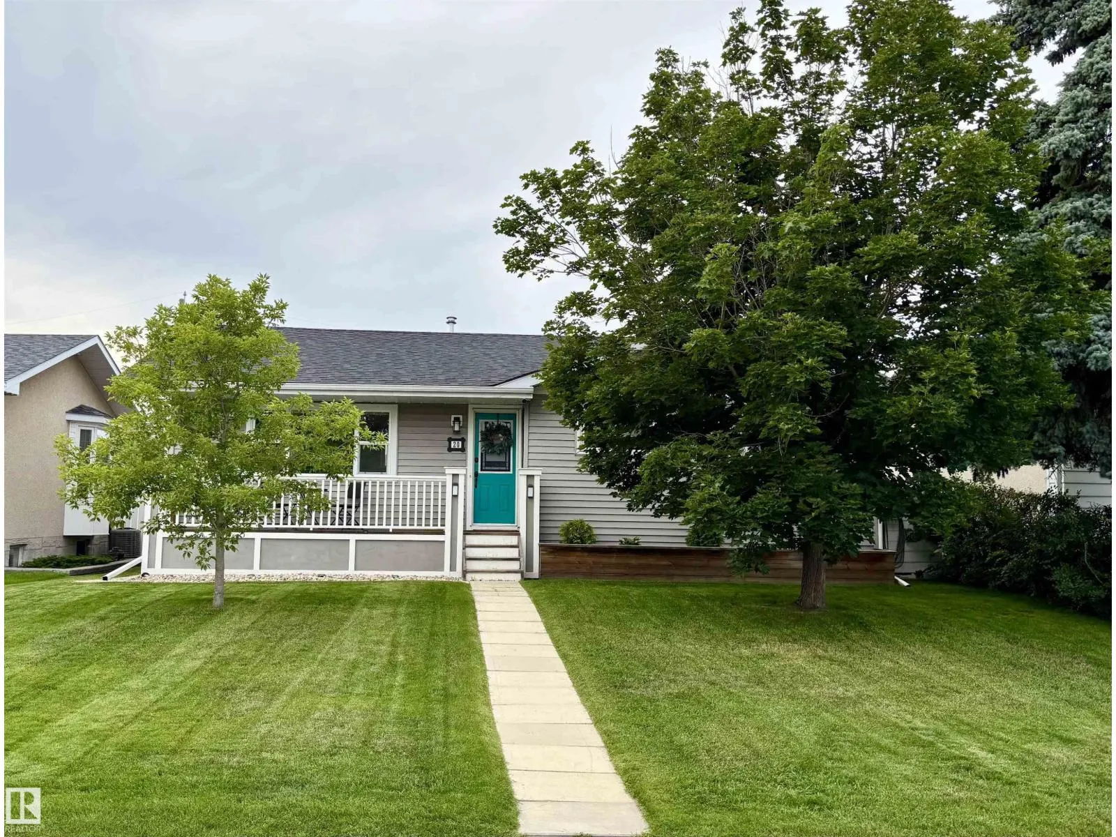 20 Capri Rd