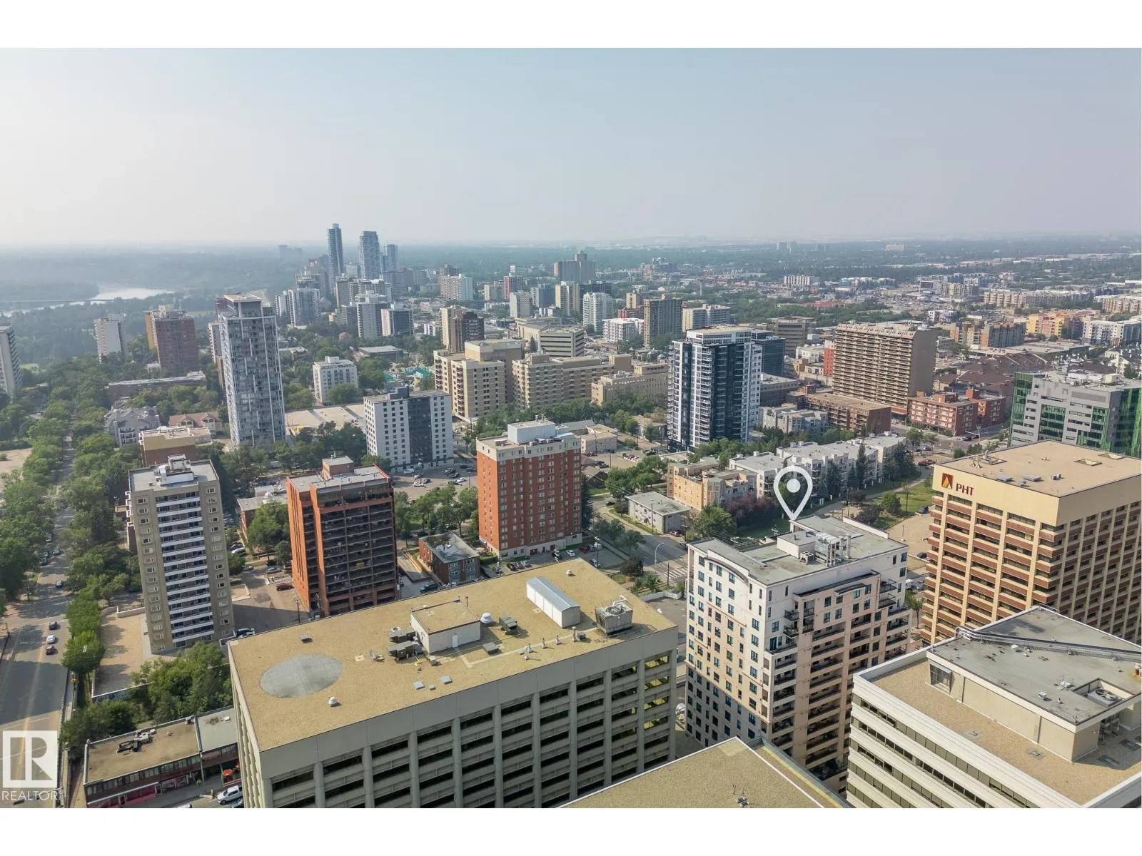 #PH04/1804 9939 109 ST NW