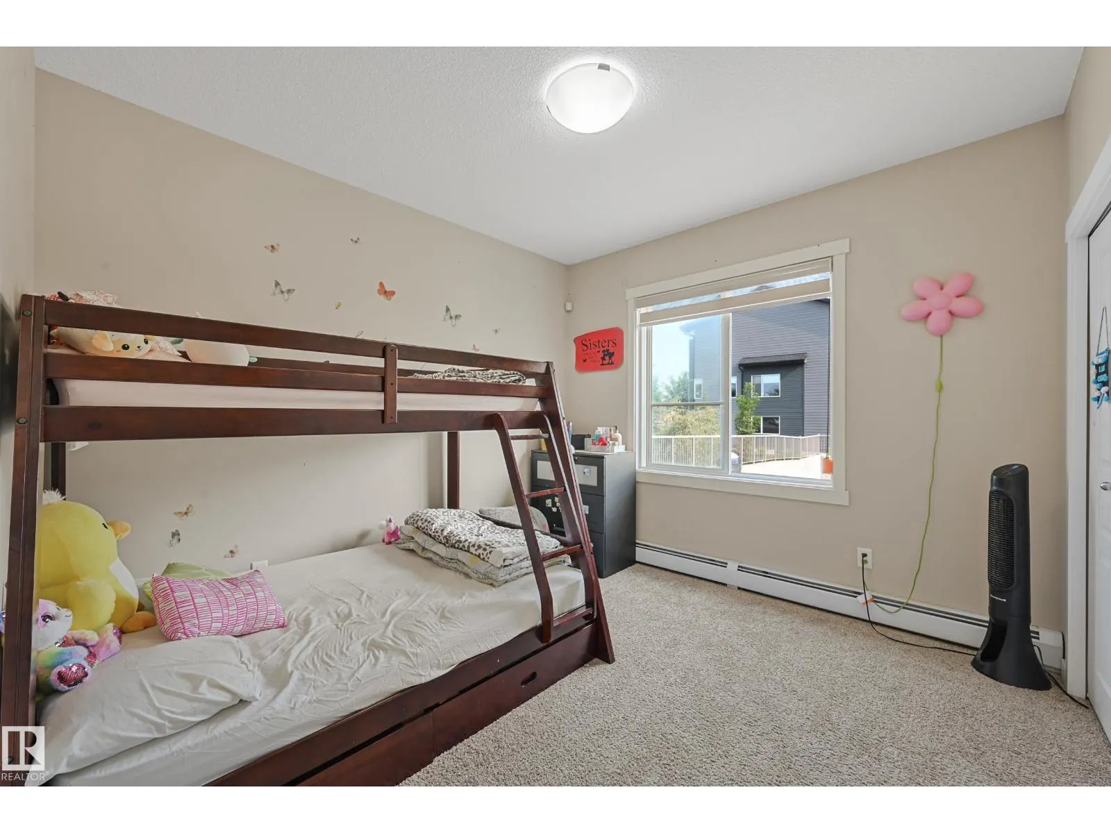 #102 812 WELSH DR SW