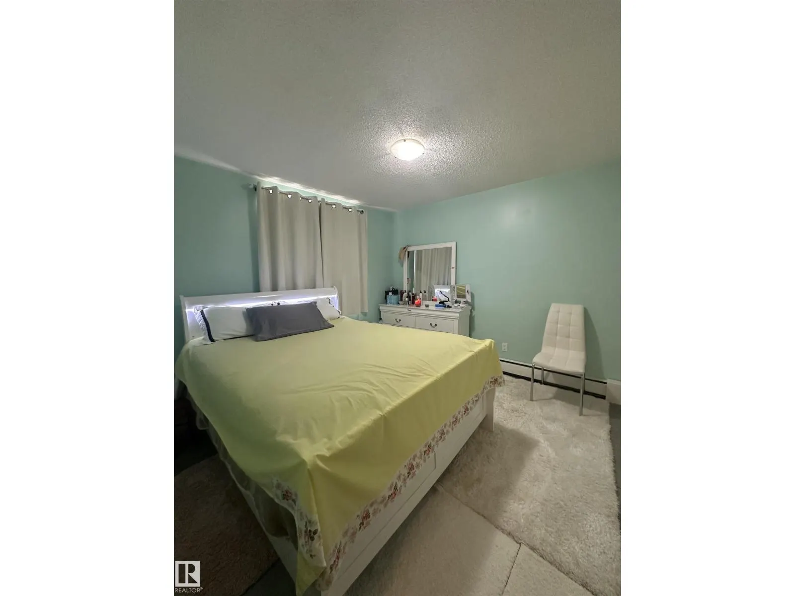 #6 10640 111 ST NW