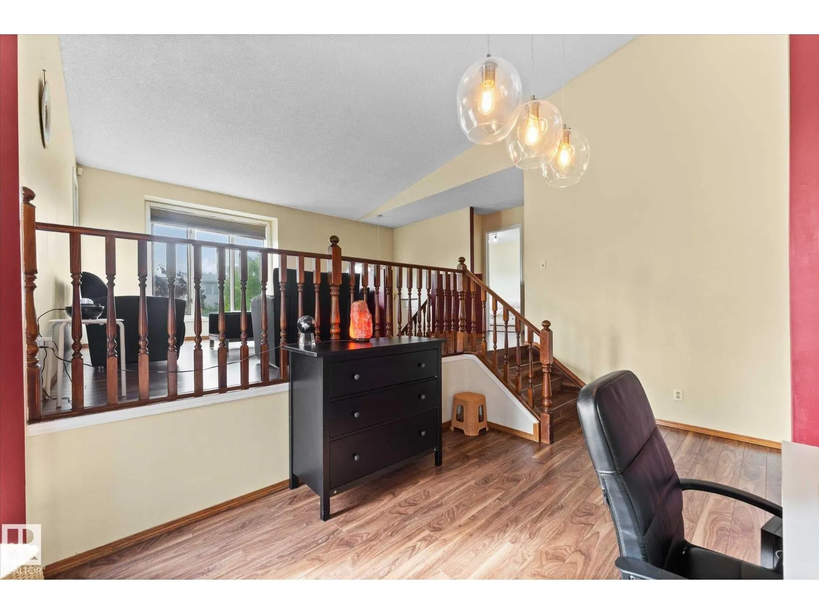 124 KLARVATTEN RD NW