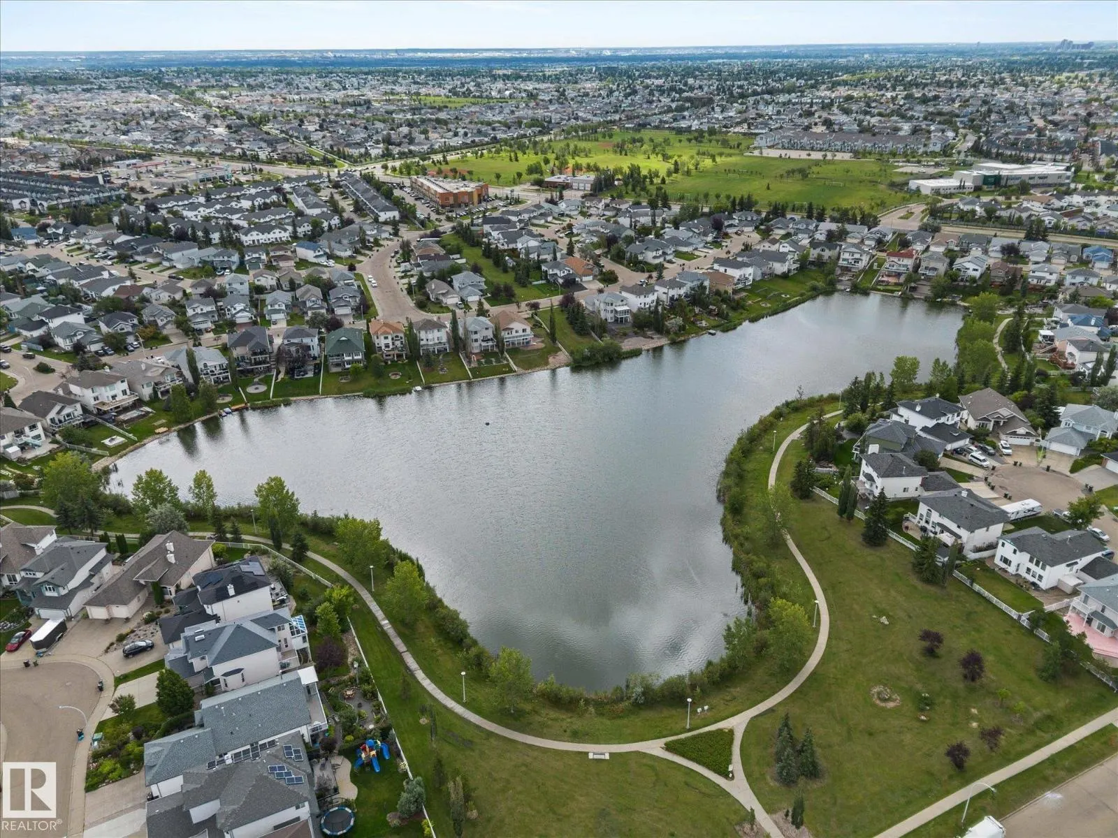 124 KLARVATTEN RD NW