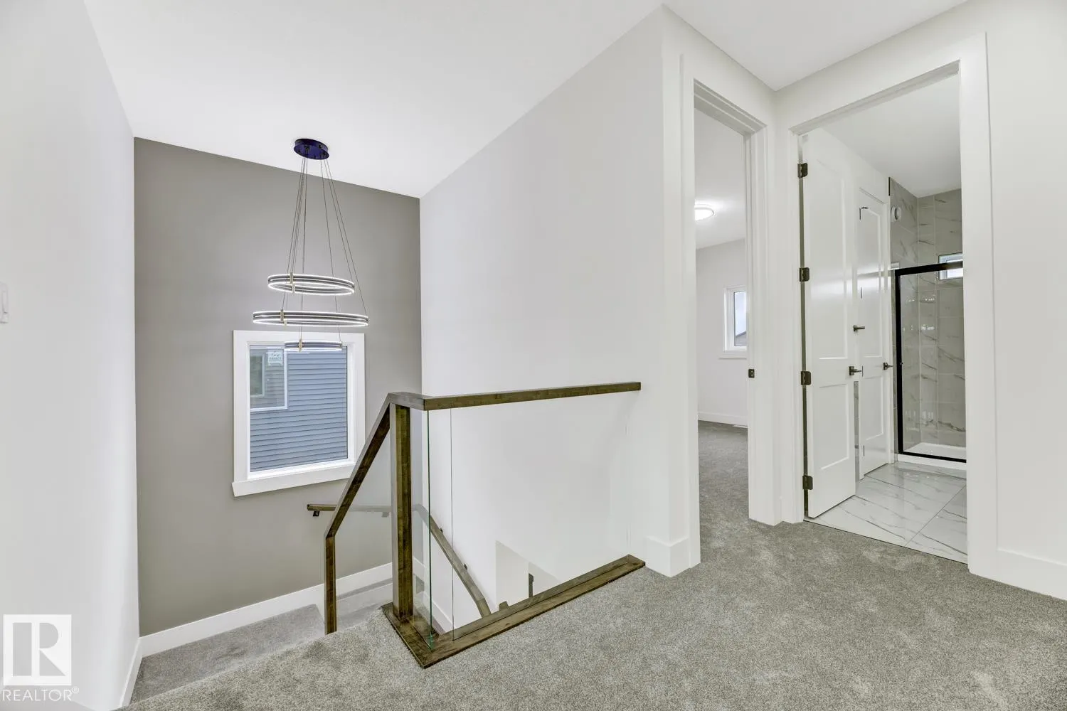 2641 62 AV NE