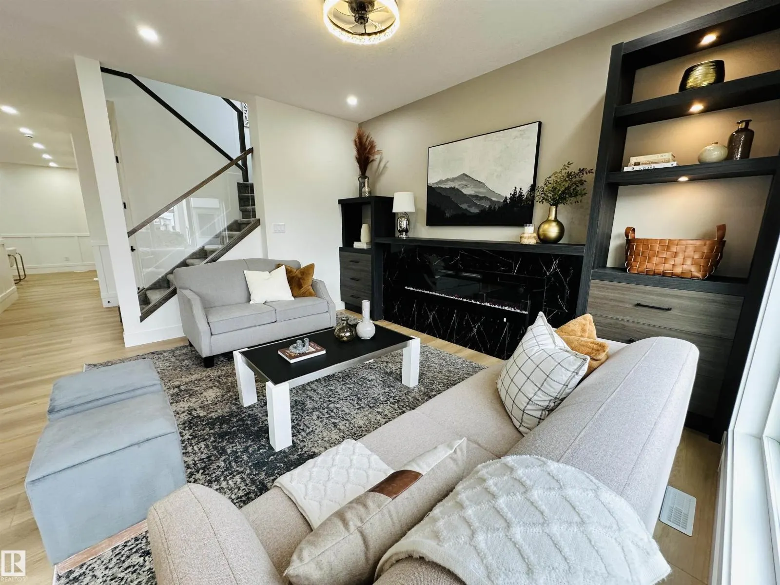 2641 62 AV NE