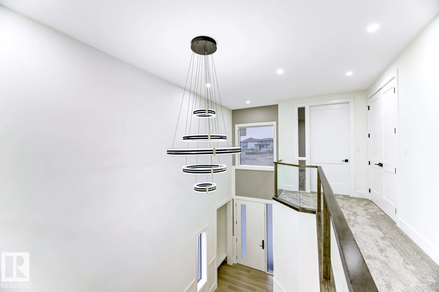2641 62 AV NE