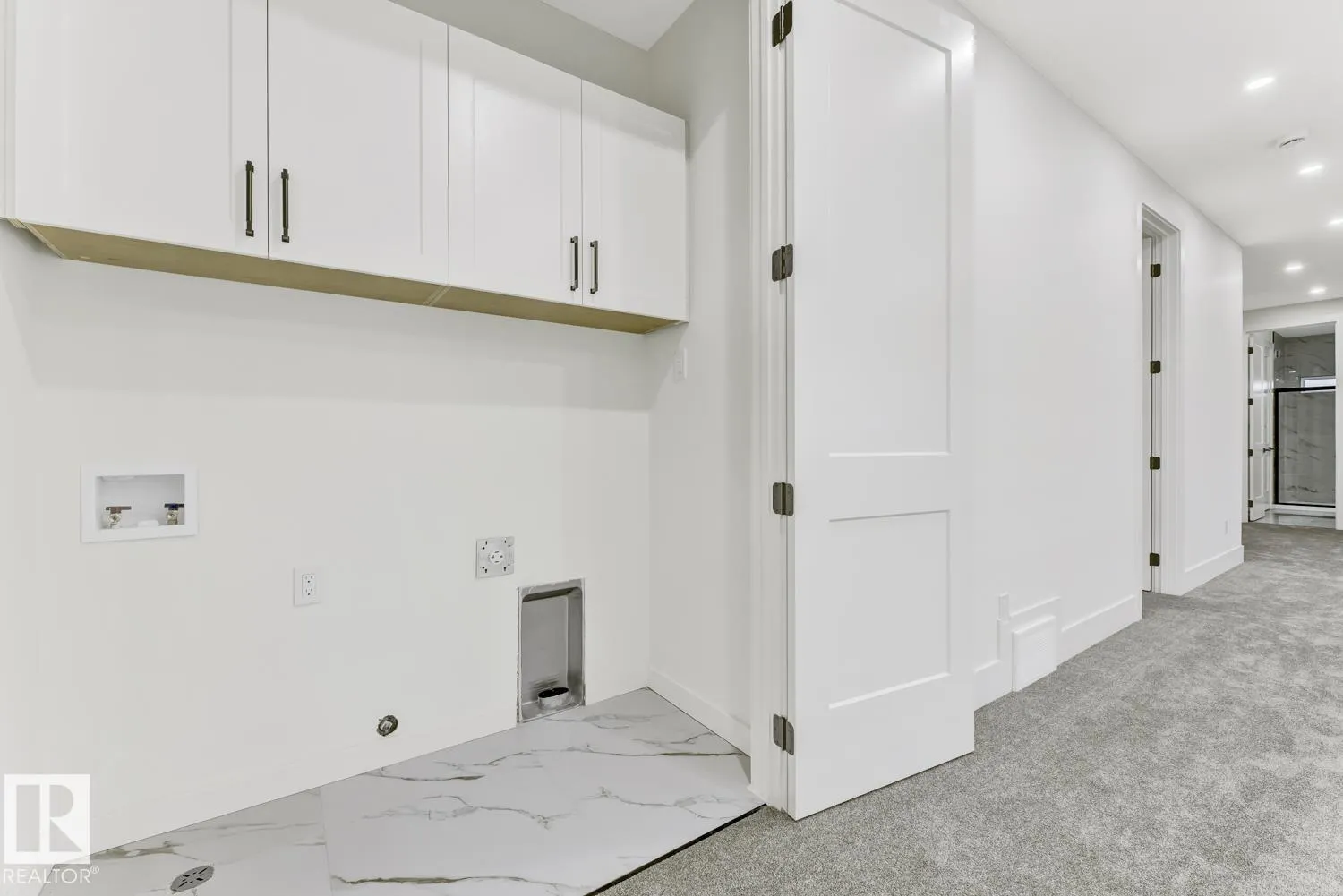 2641 62 AV NE