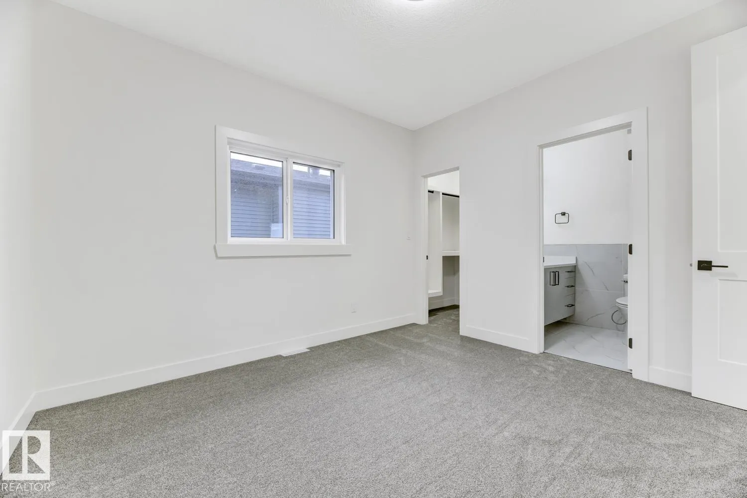 2641 62 AV NE
