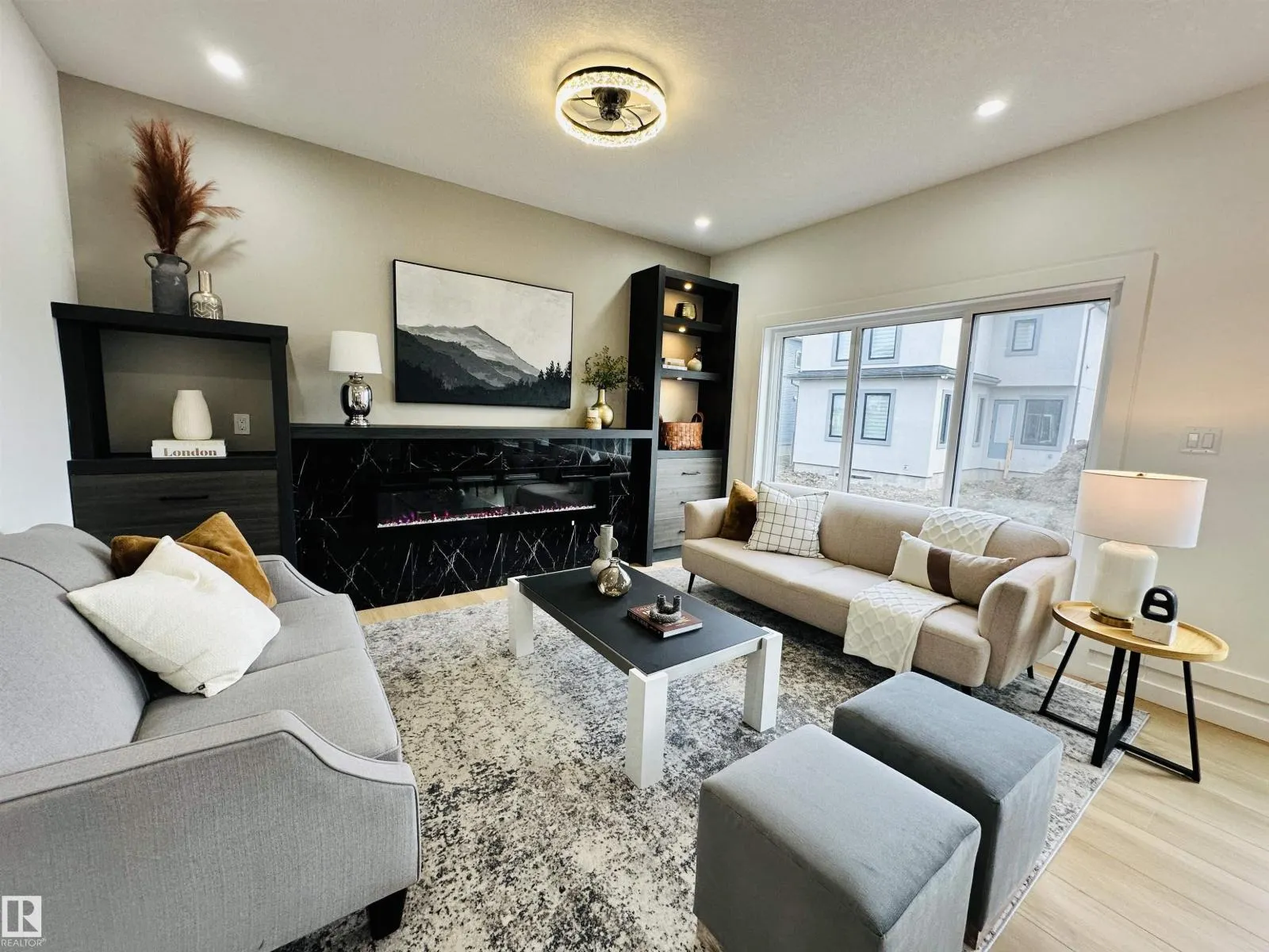 2641 62 AV NE