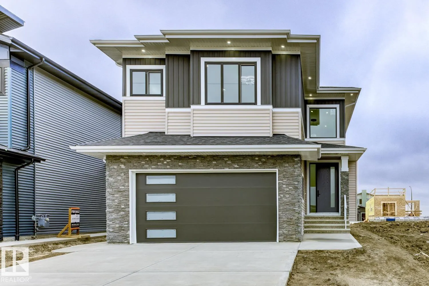 2641 62 AV NE