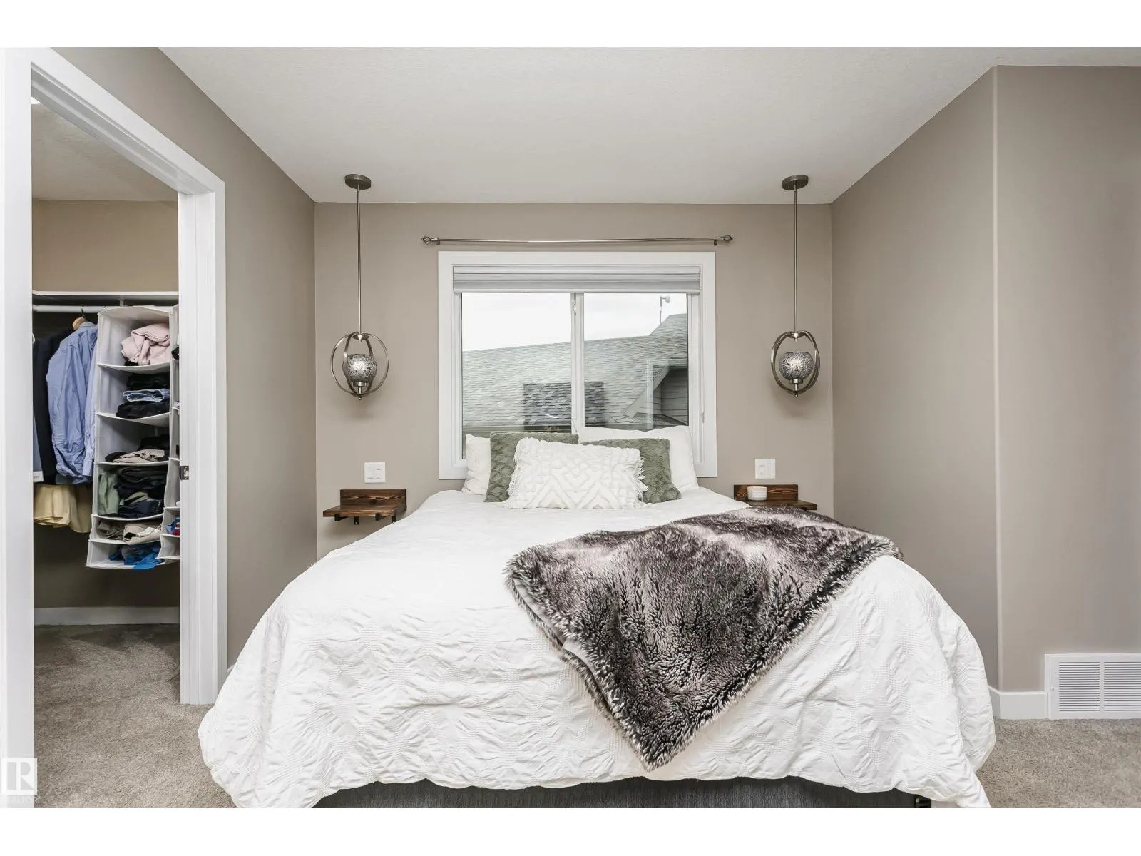 36 Southbridge DR