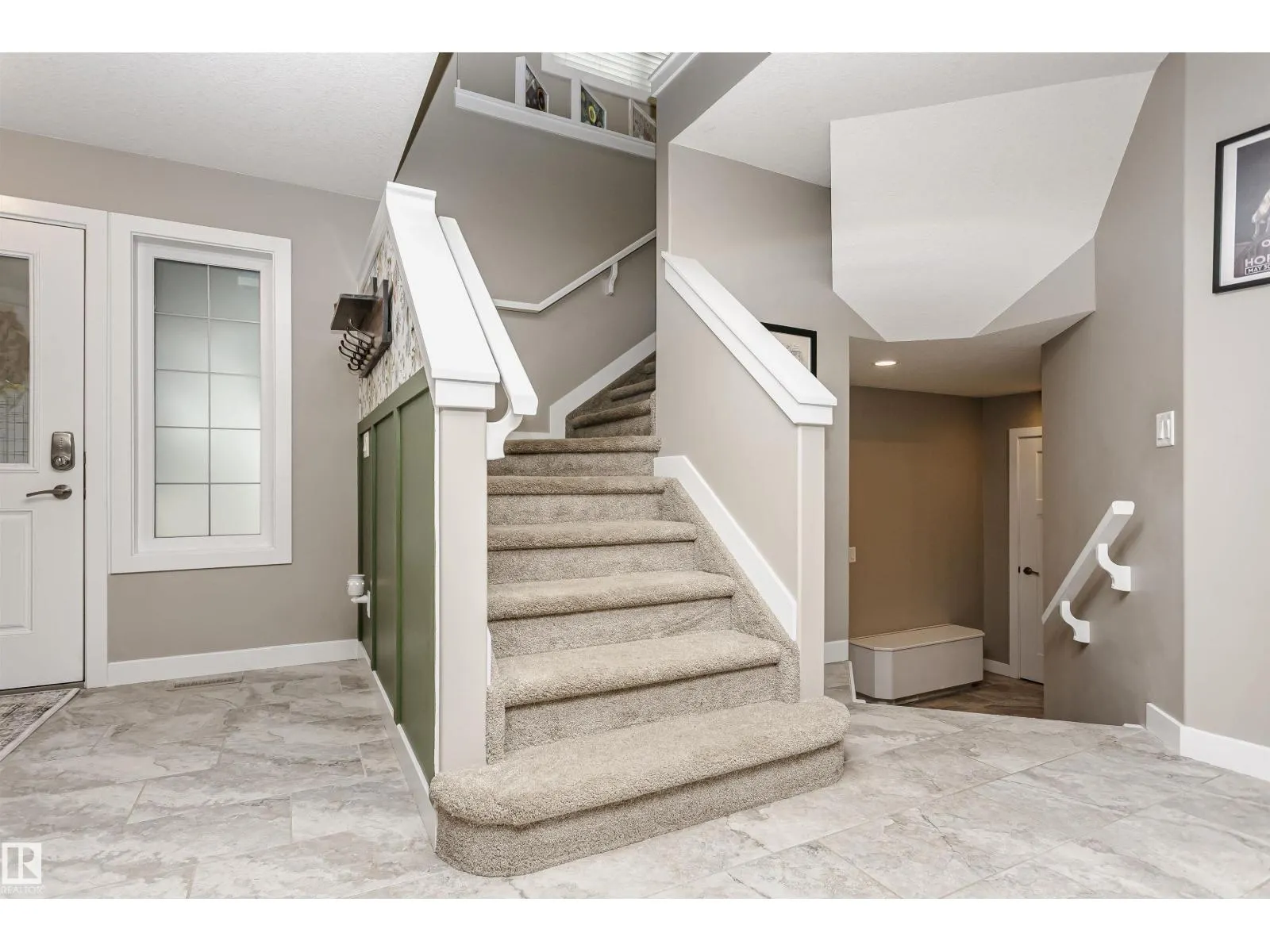 36 Southbridge DR
