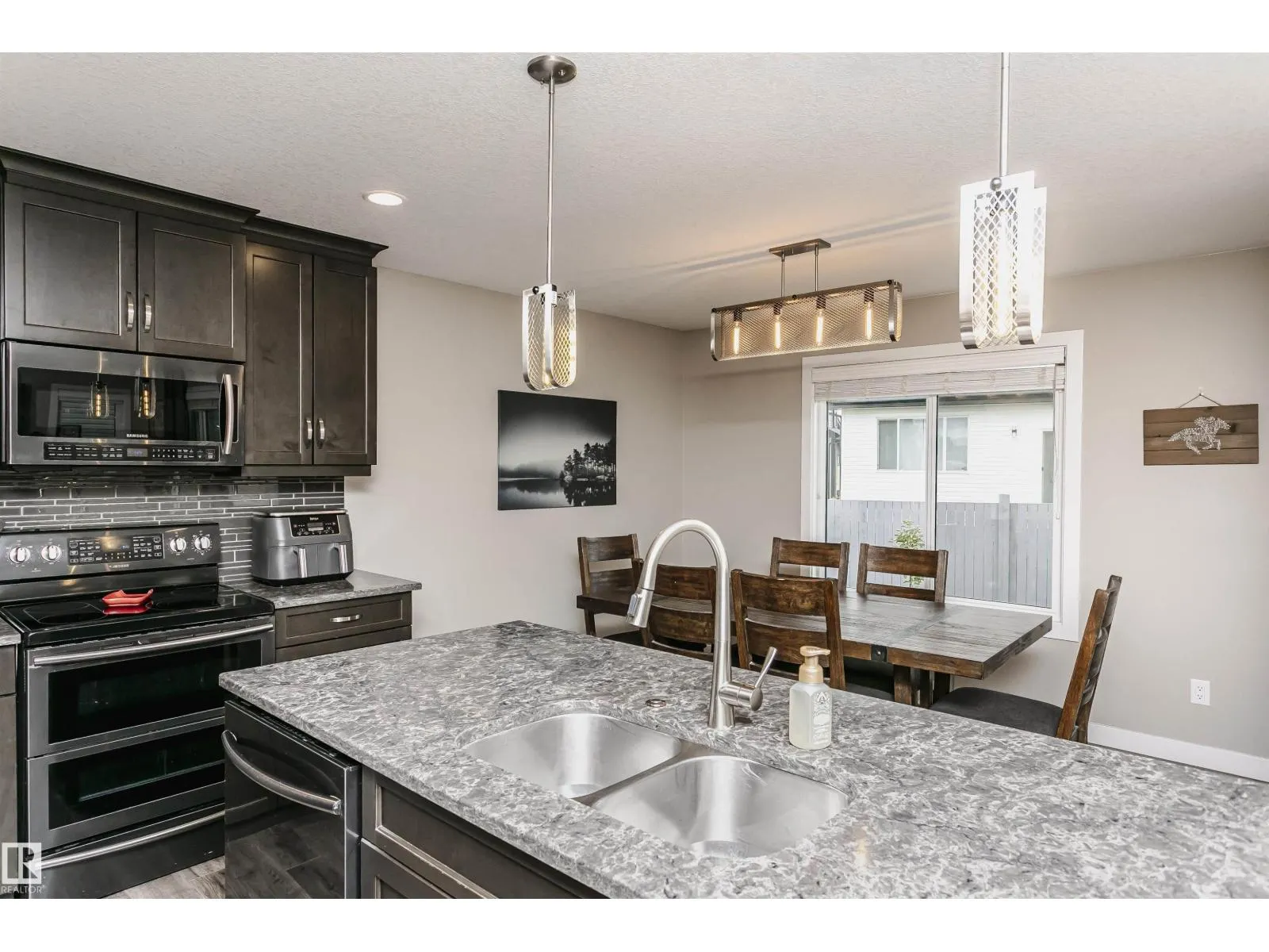 36 Southbridge DR