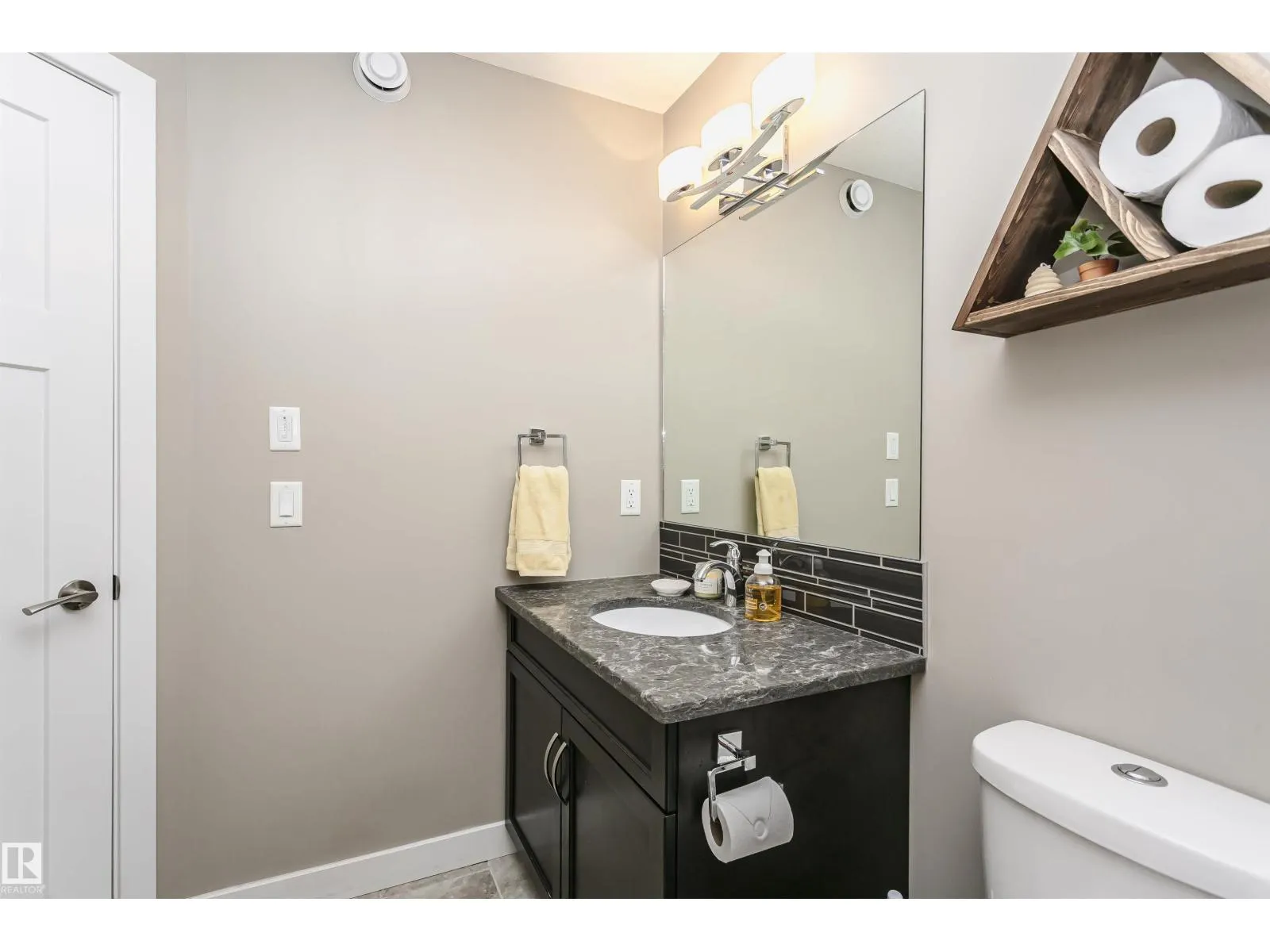 36 Southbridge DR