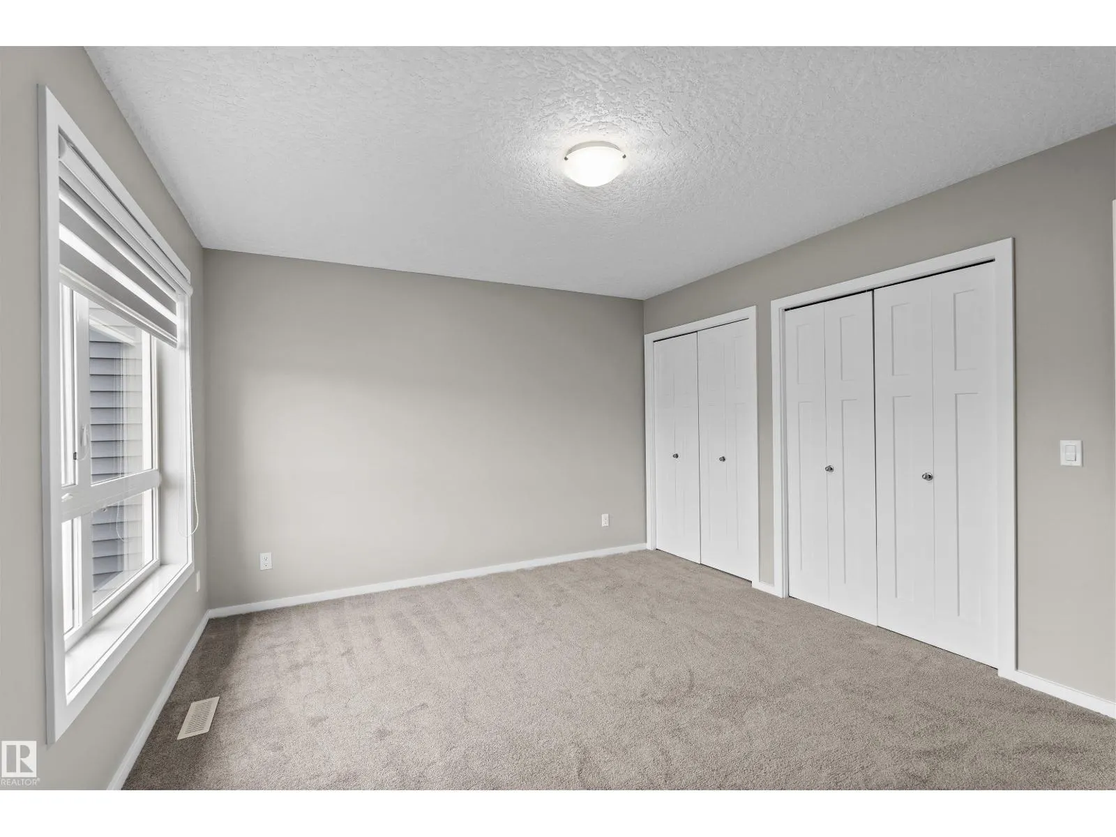 3072 PAISLEY GREEN GR SW