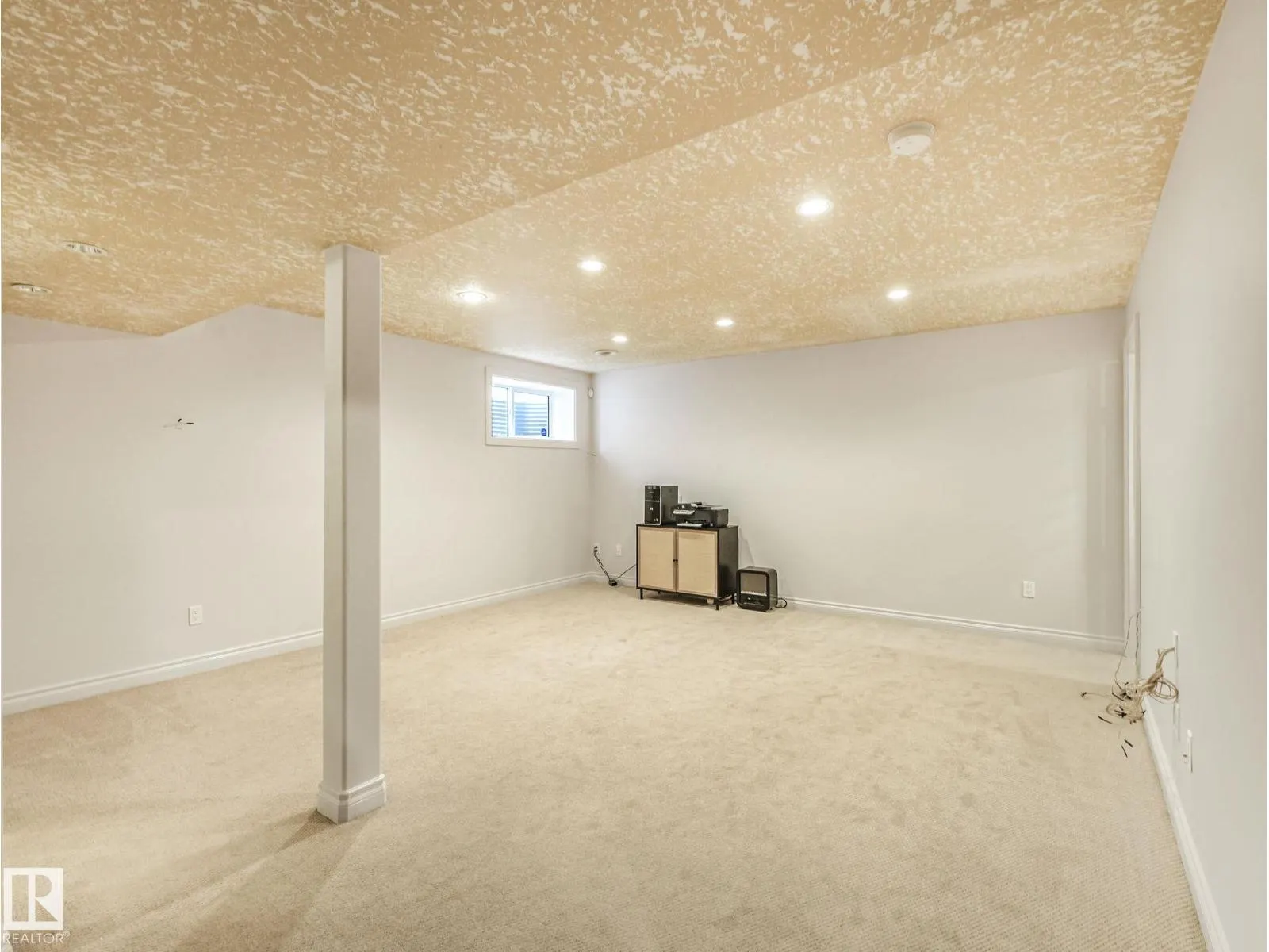 16409 65 ST NW