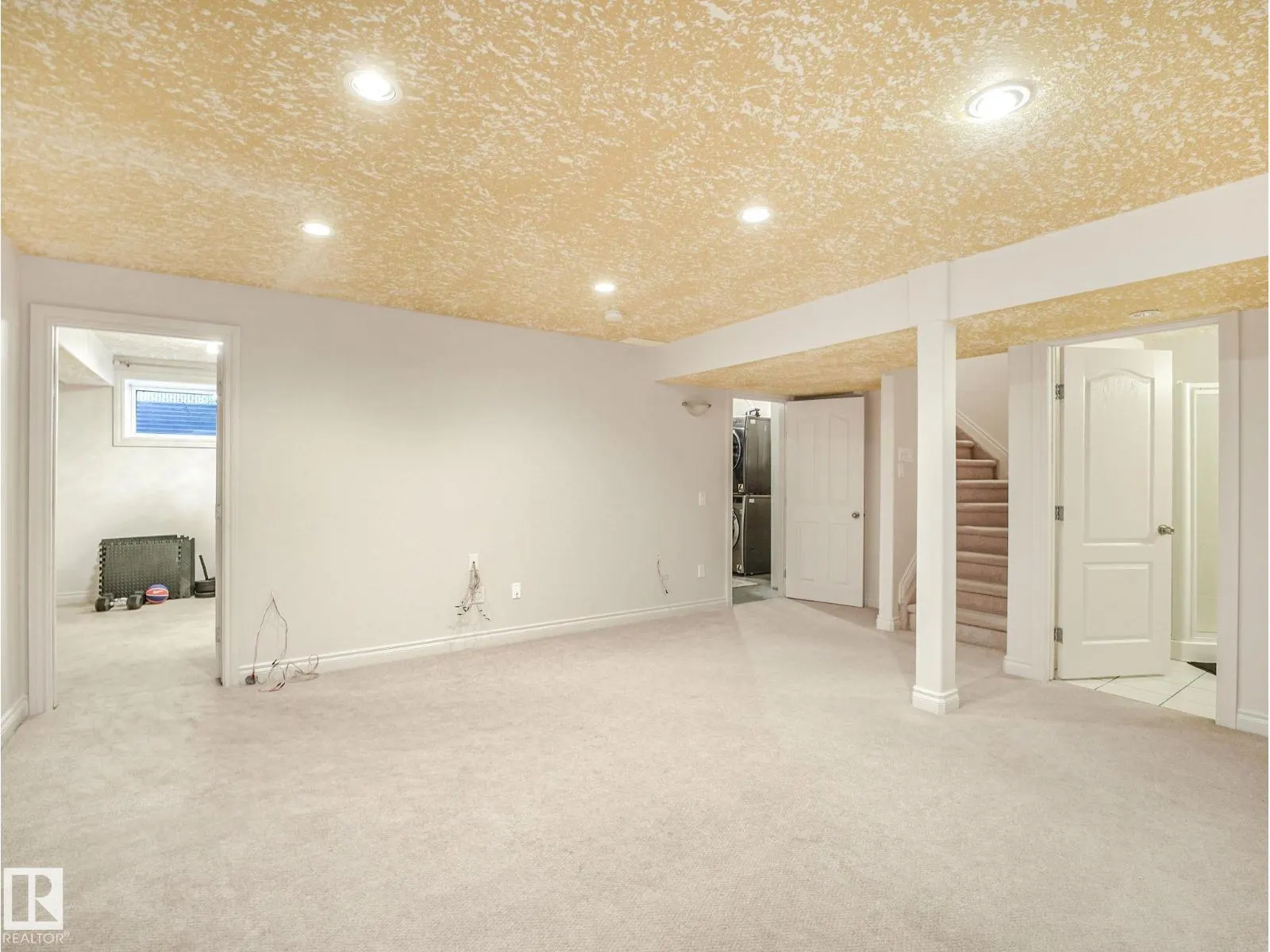 16409 65 ST NW