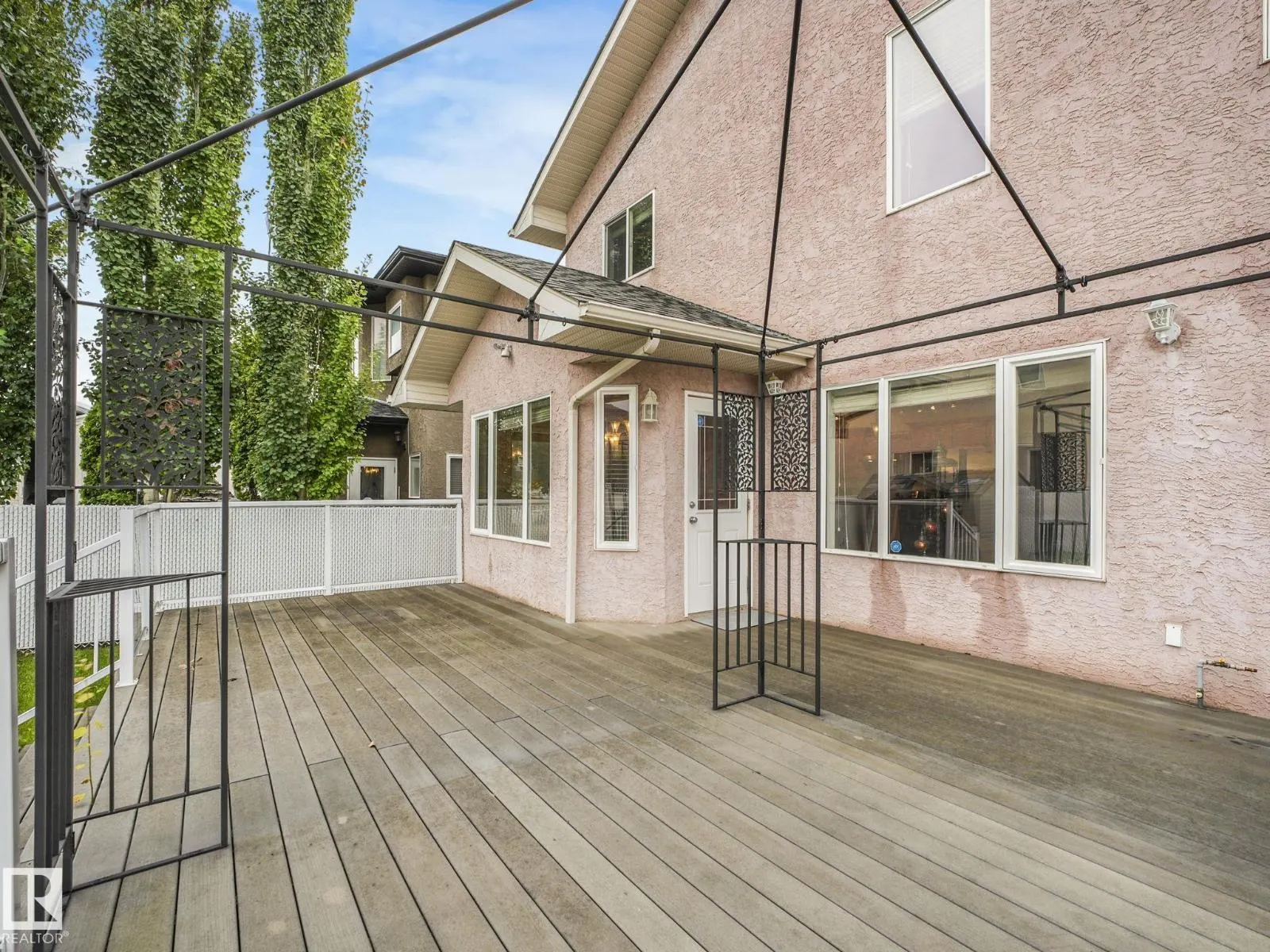 16409 65 ST NW