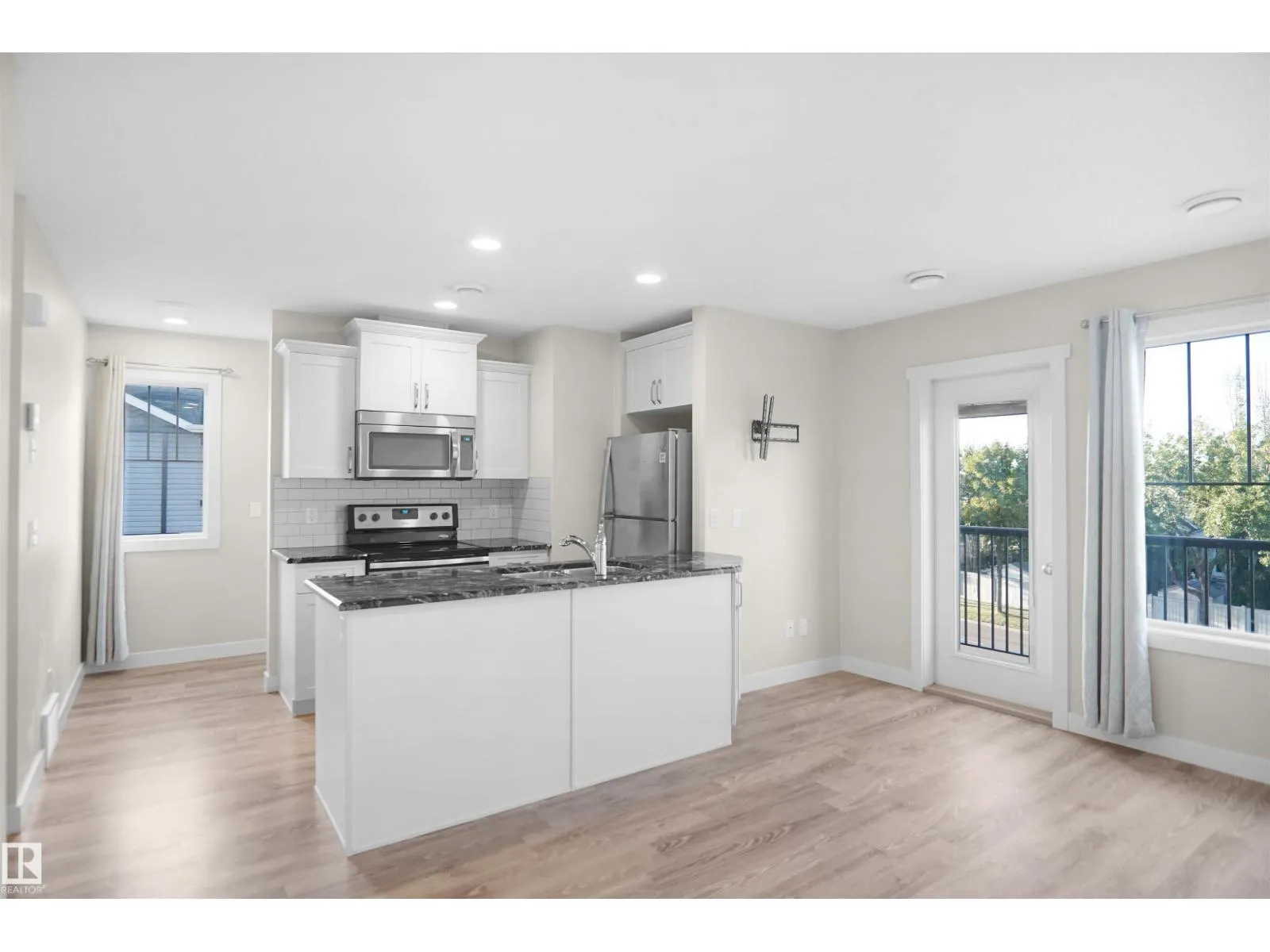 #4 12815 CUMBERLAND RD NW