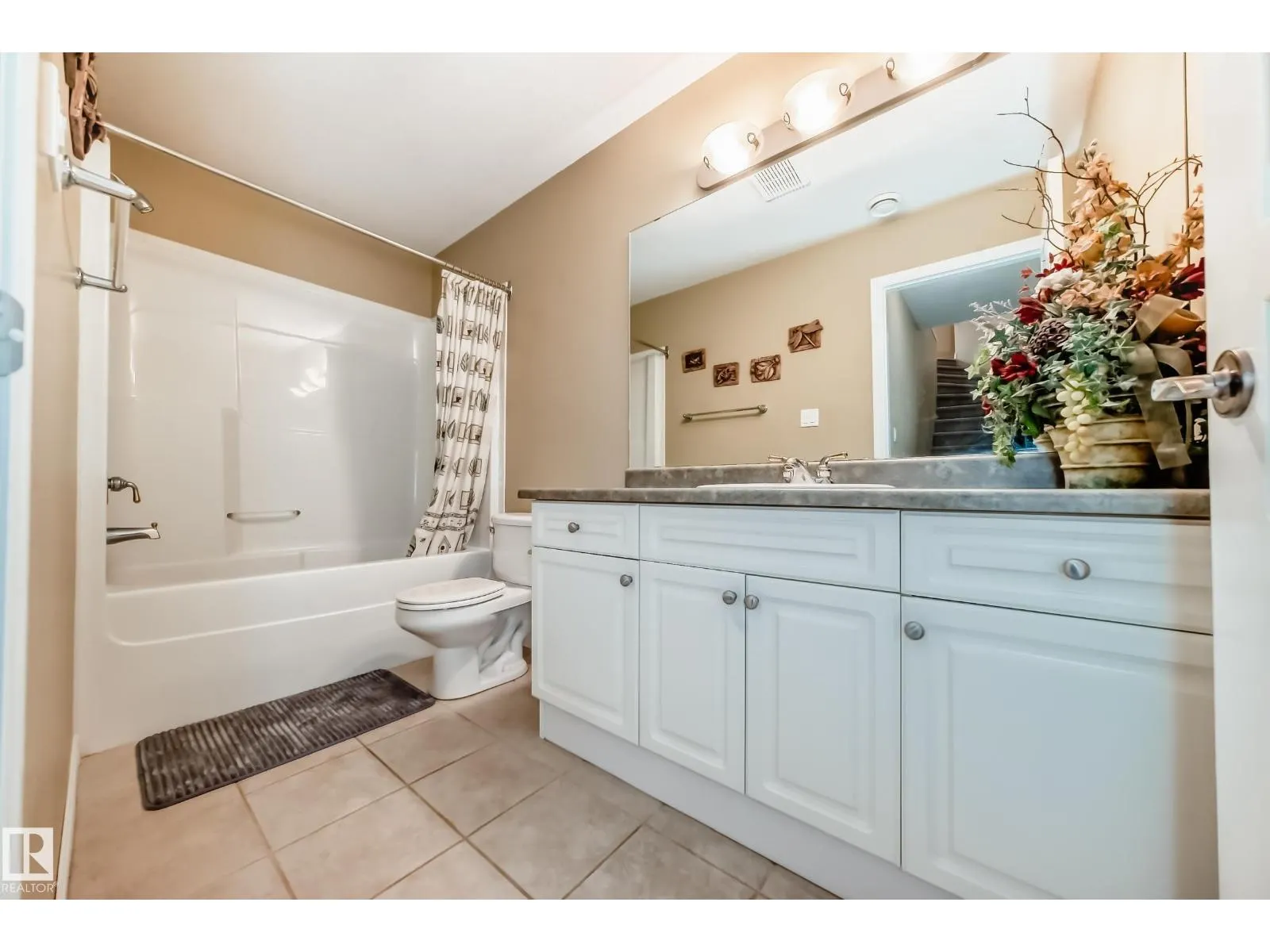1 Hendrie DR