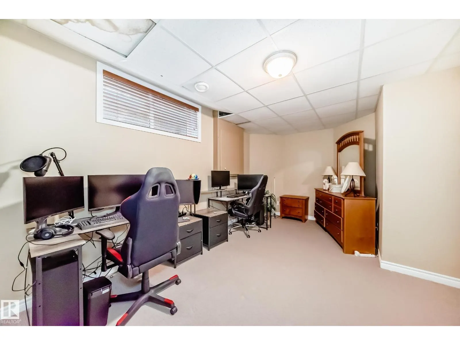 1 Hendrie DR