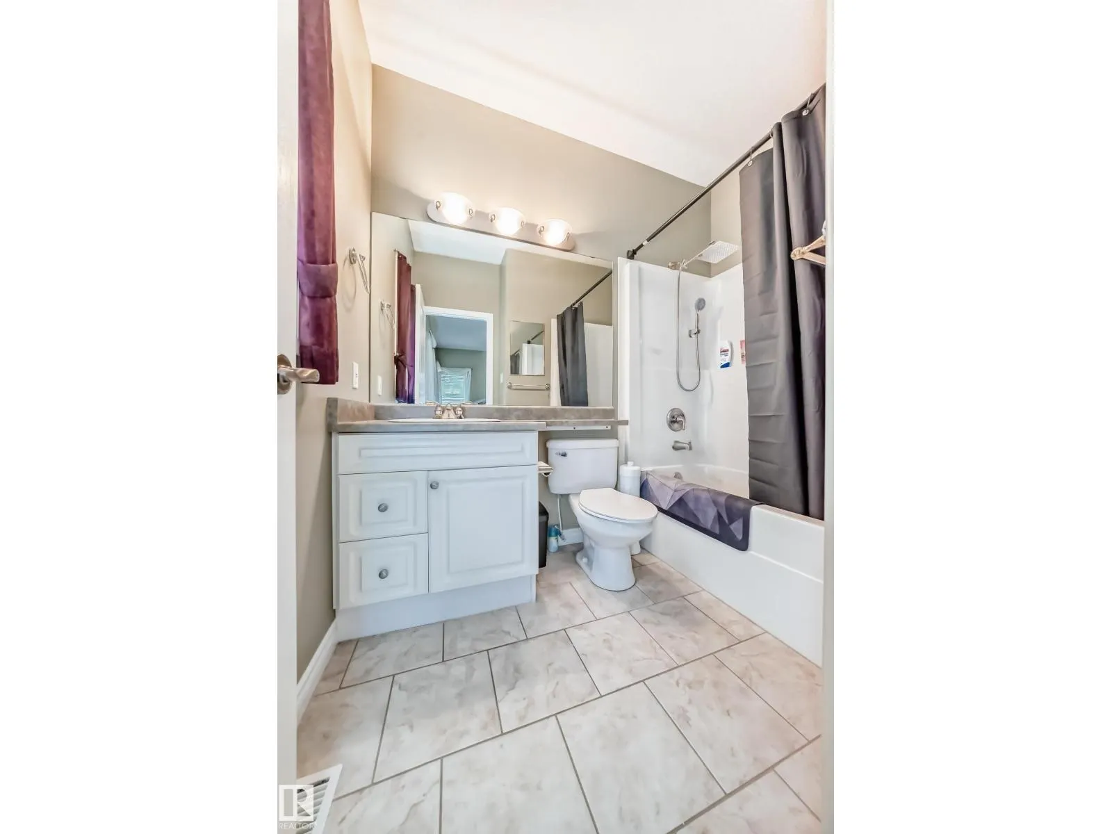 1 Hendrie DR