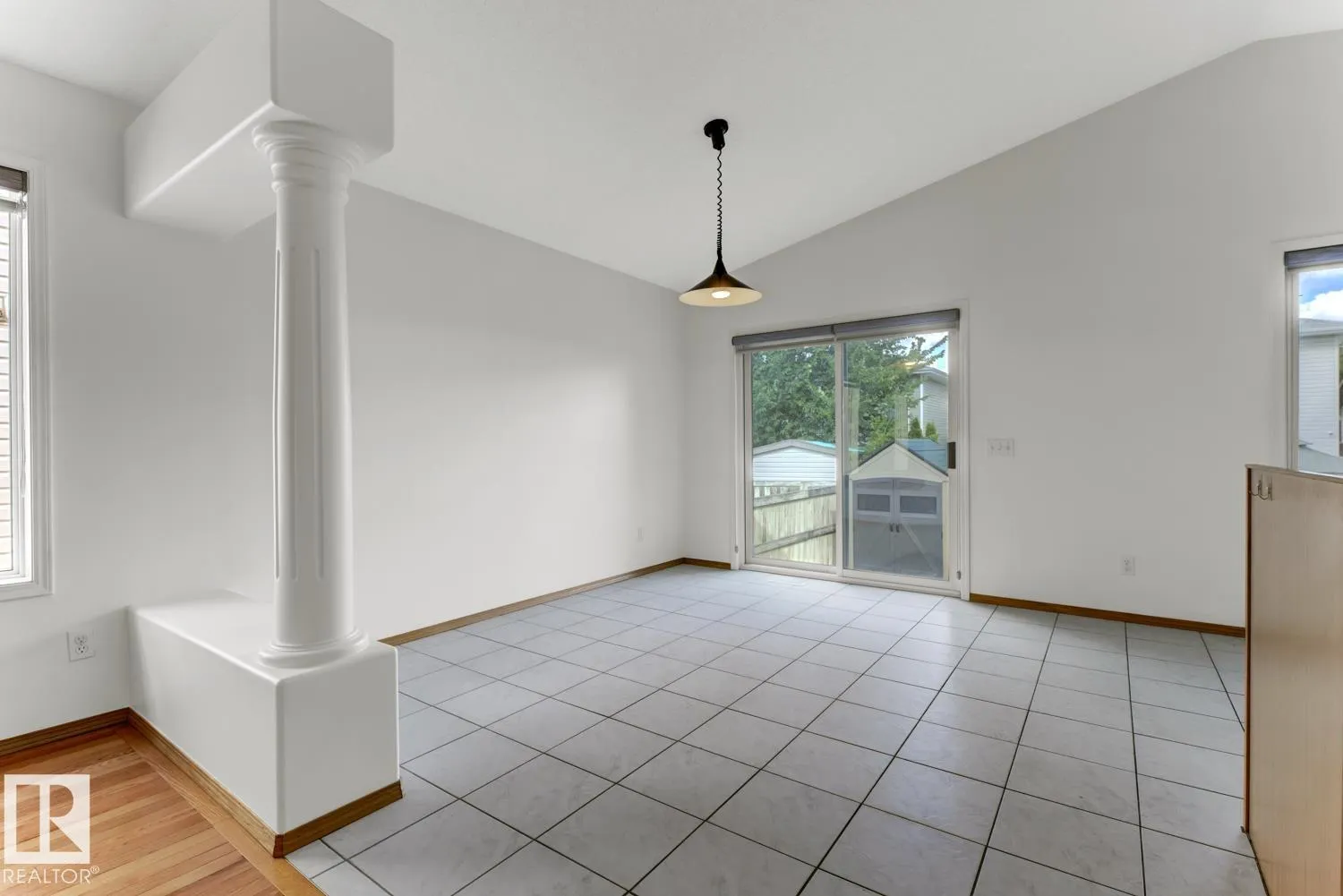 11413 118A ST NW