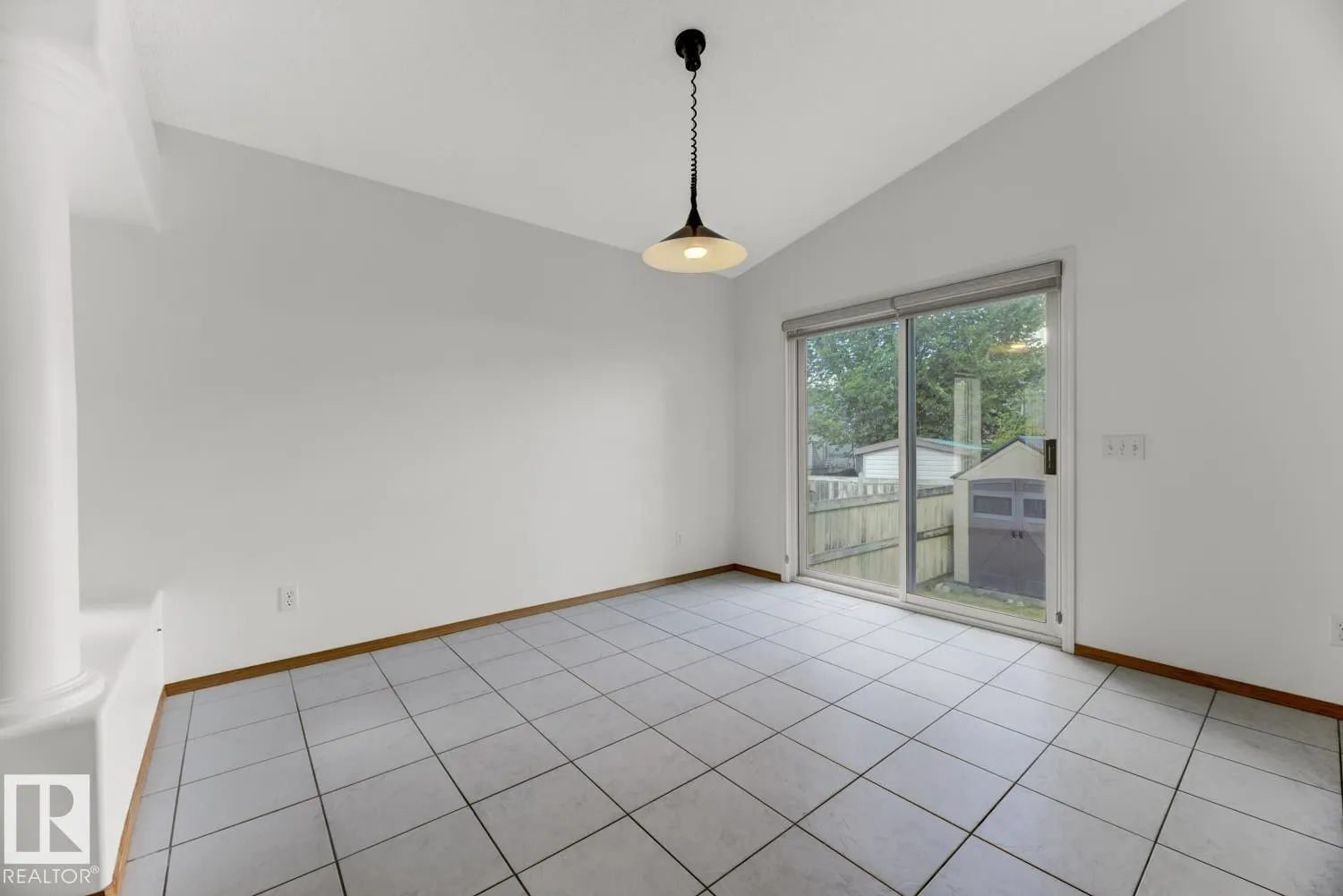 11413 118A ST NW