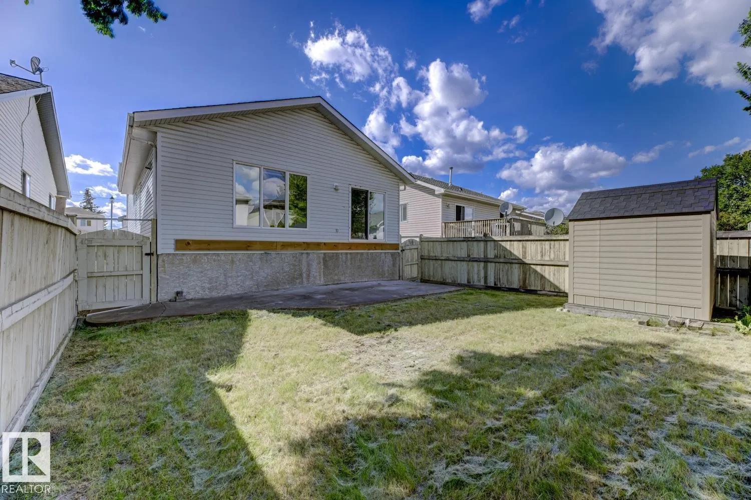 11413 118A ST NW