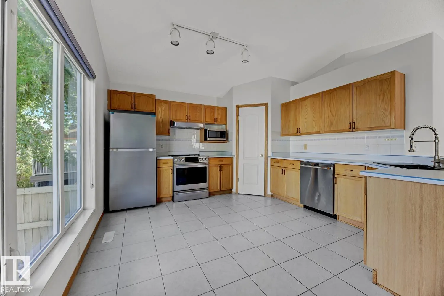 11413 118A ST NW