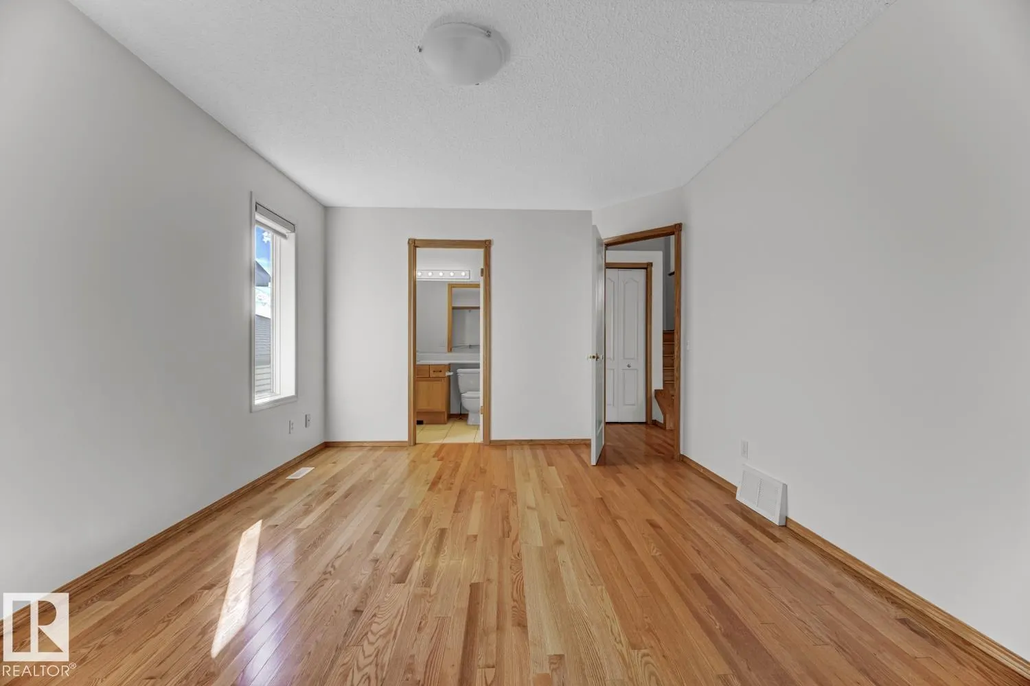 11413 118A ST NW