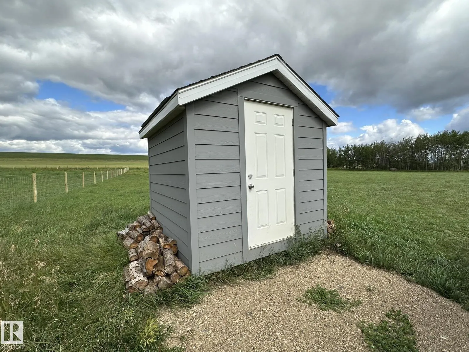 Lot 4 Victoria TR