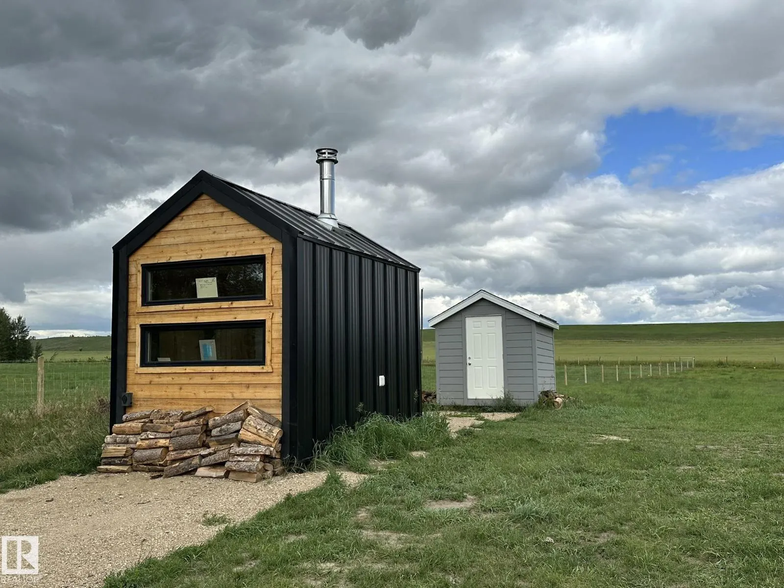 Lot 4 Victoria TR