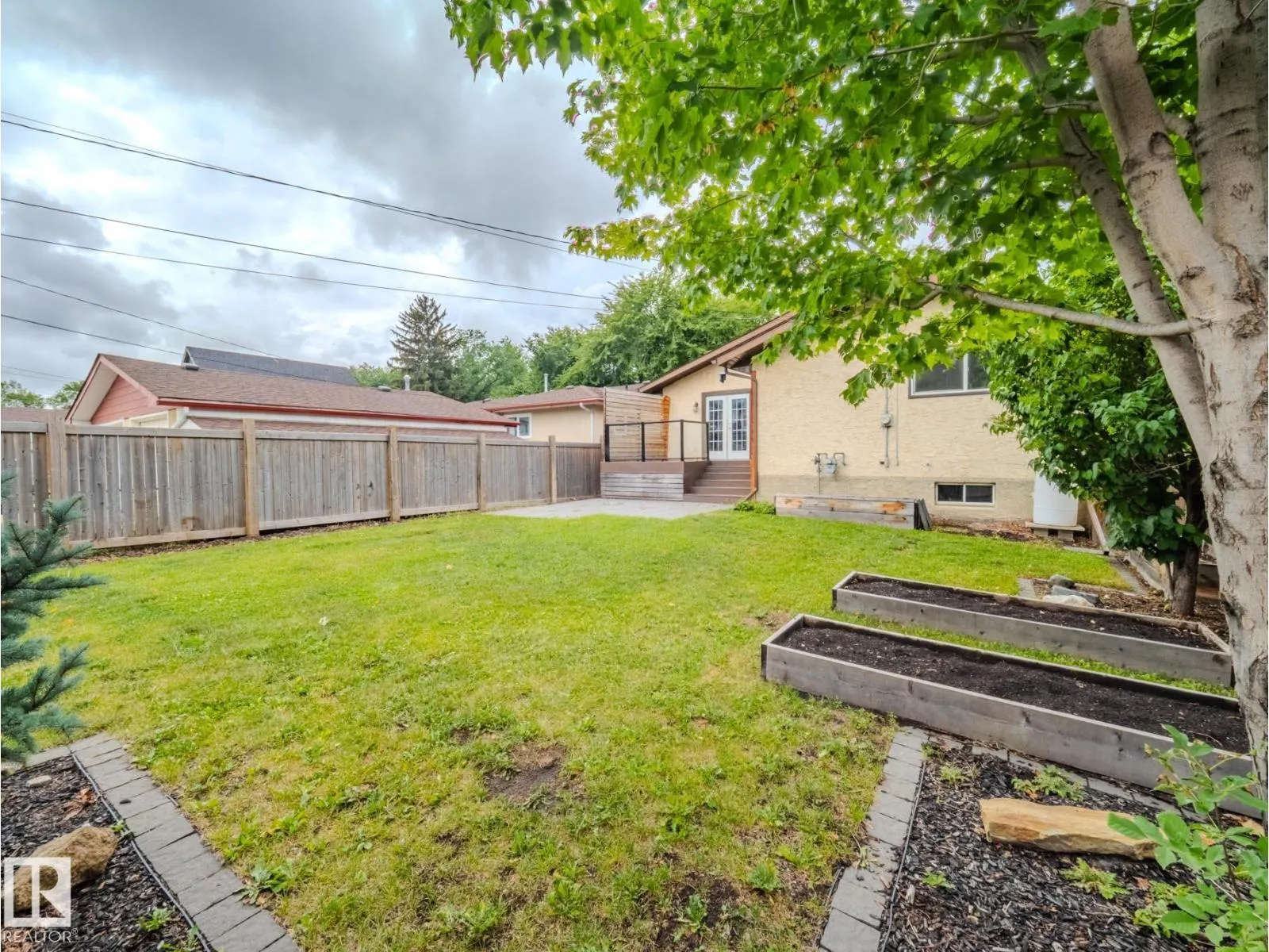 10445 81 ST NW