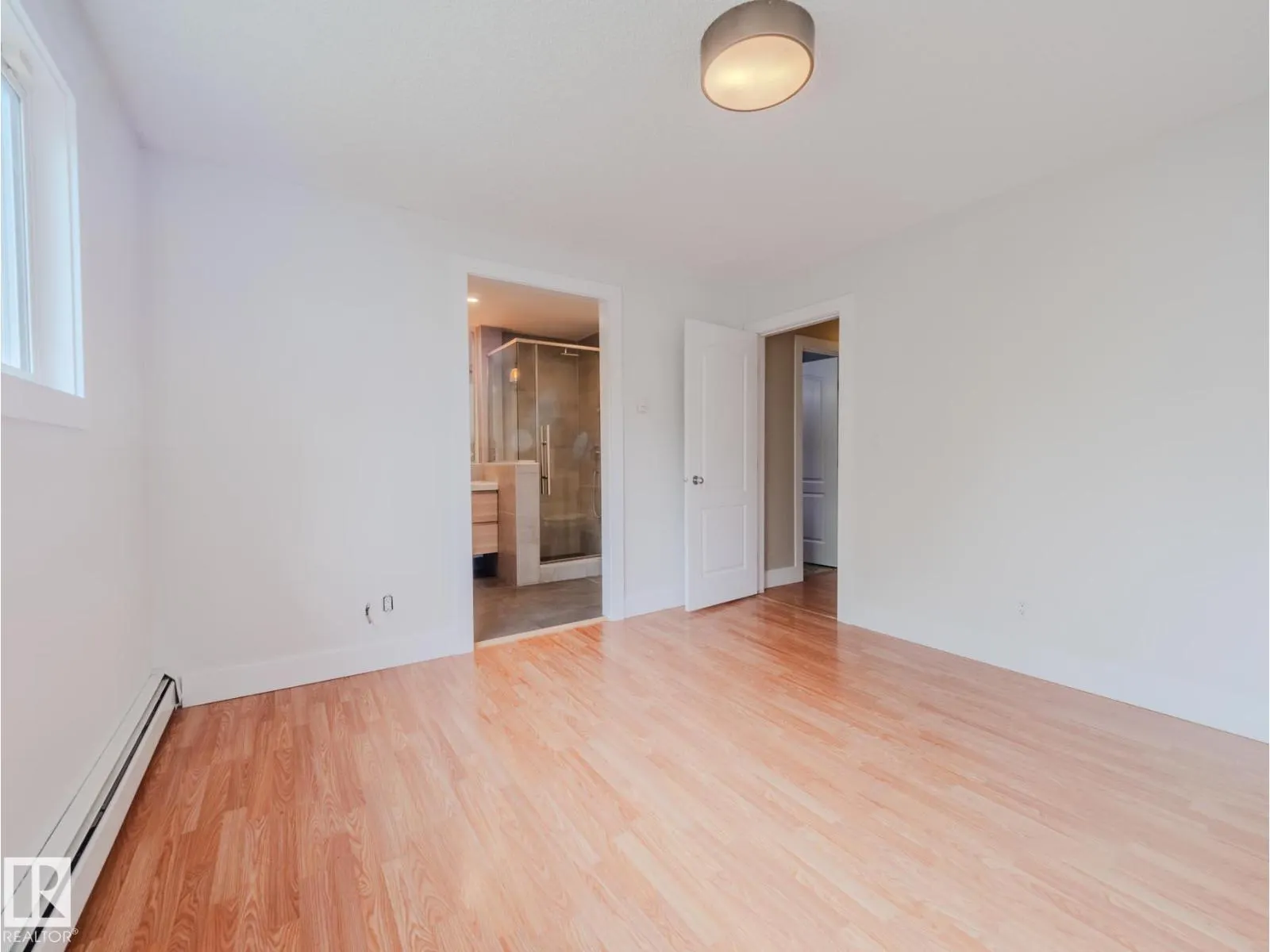 10445 81 ST NW