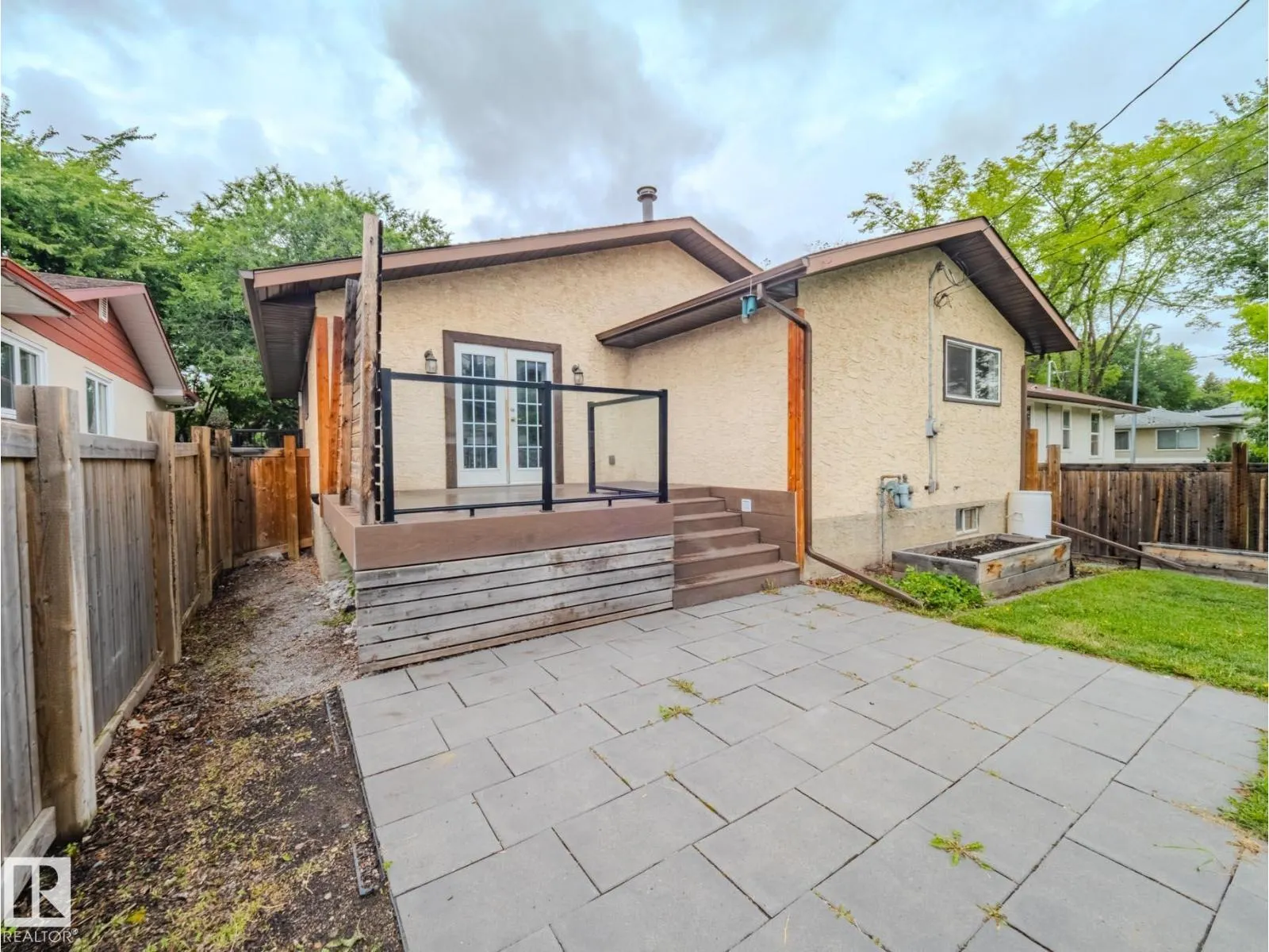10445 81 ST NW