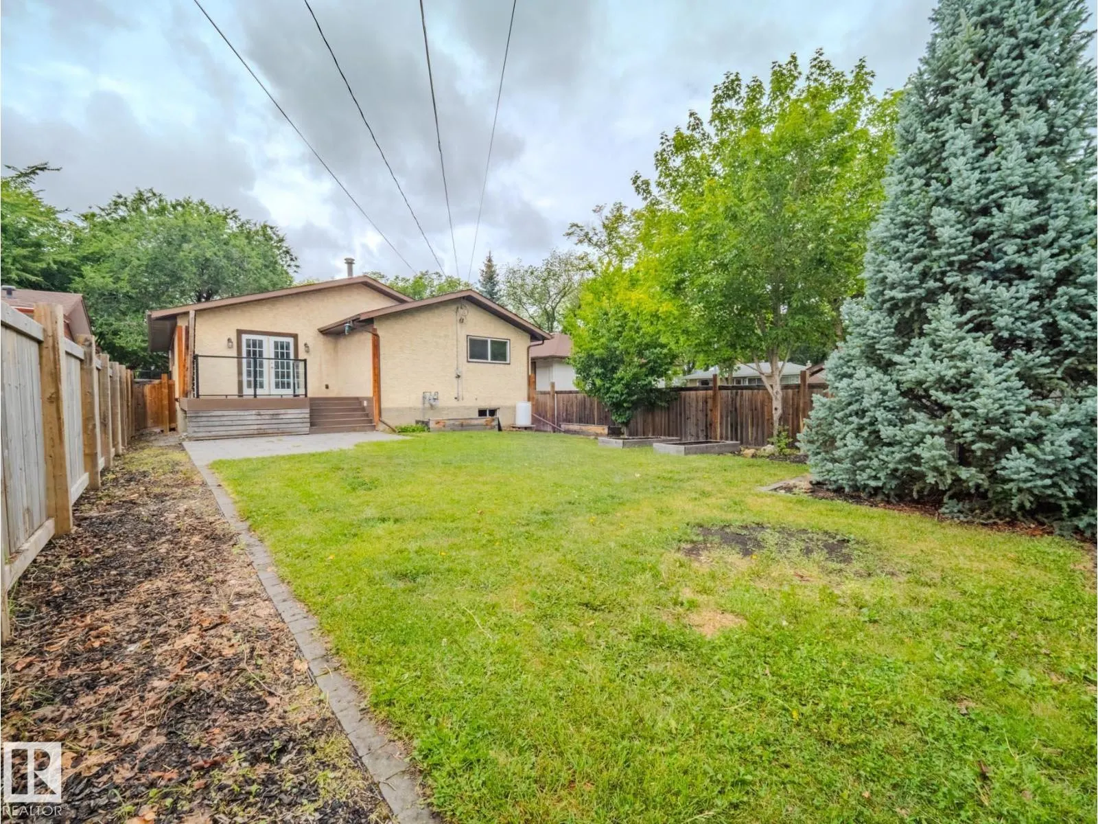 10445 81 ST NW